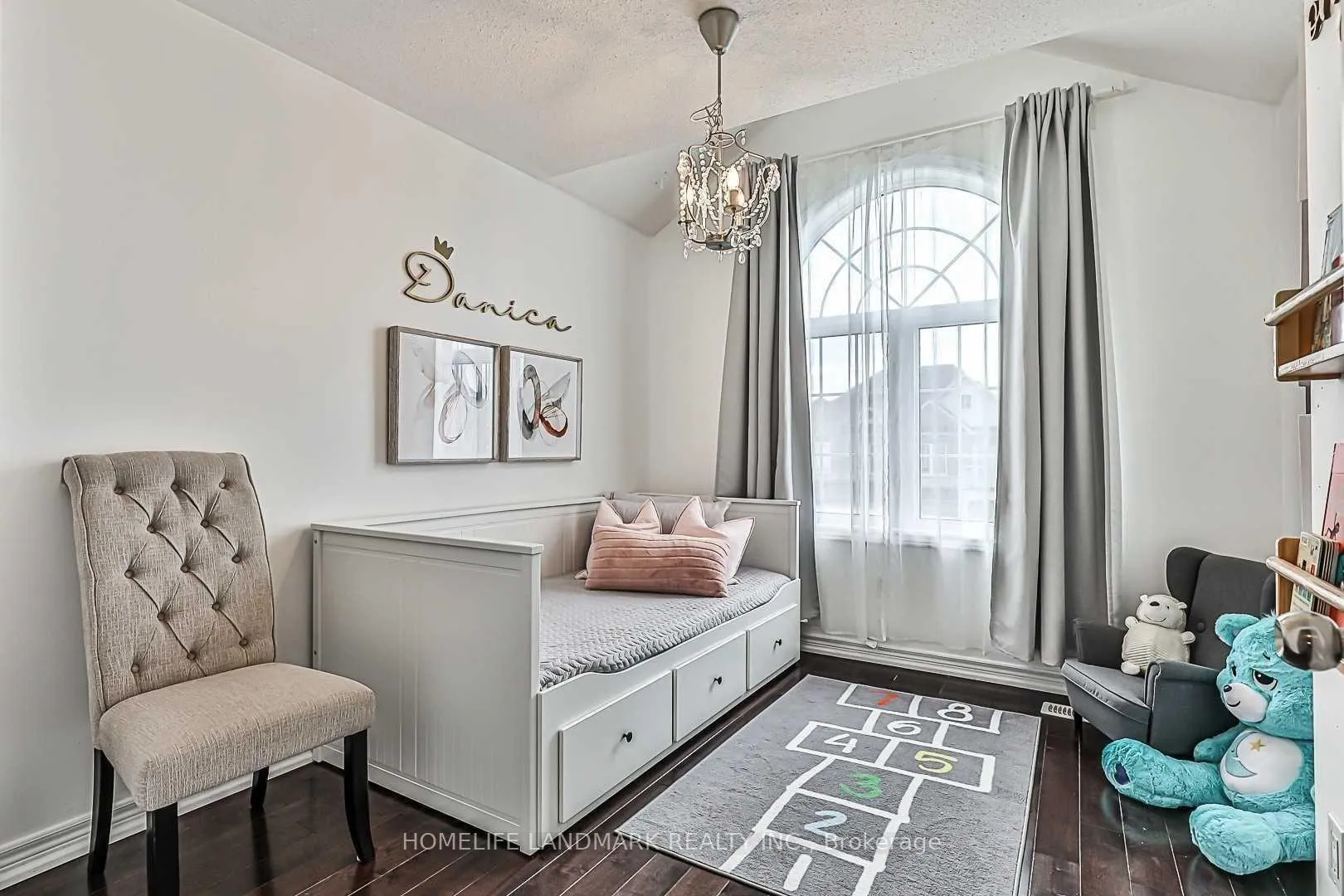 Photo 24 of 30 Ozner Crescent, Vaughan, Vellore Village — HOMEH