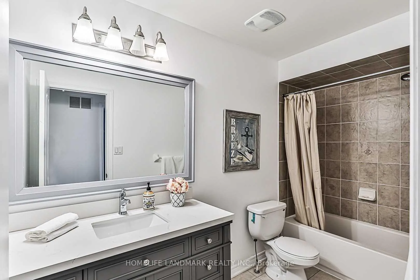 Photo 25 of 30 Ozner Crescent, Vaughan, Vellore Village — HOMEH