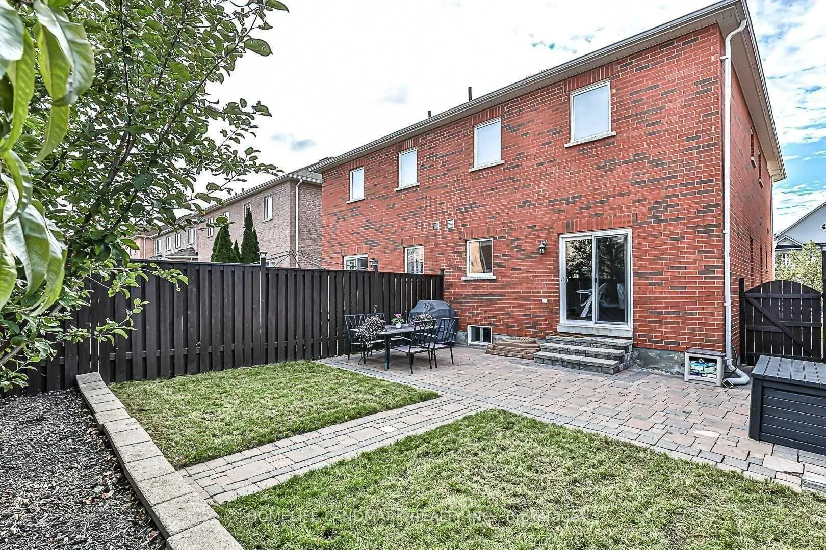 Photo 28 of 30 Ozner Crescent, Vaughan, Vellore Village — HOMEH