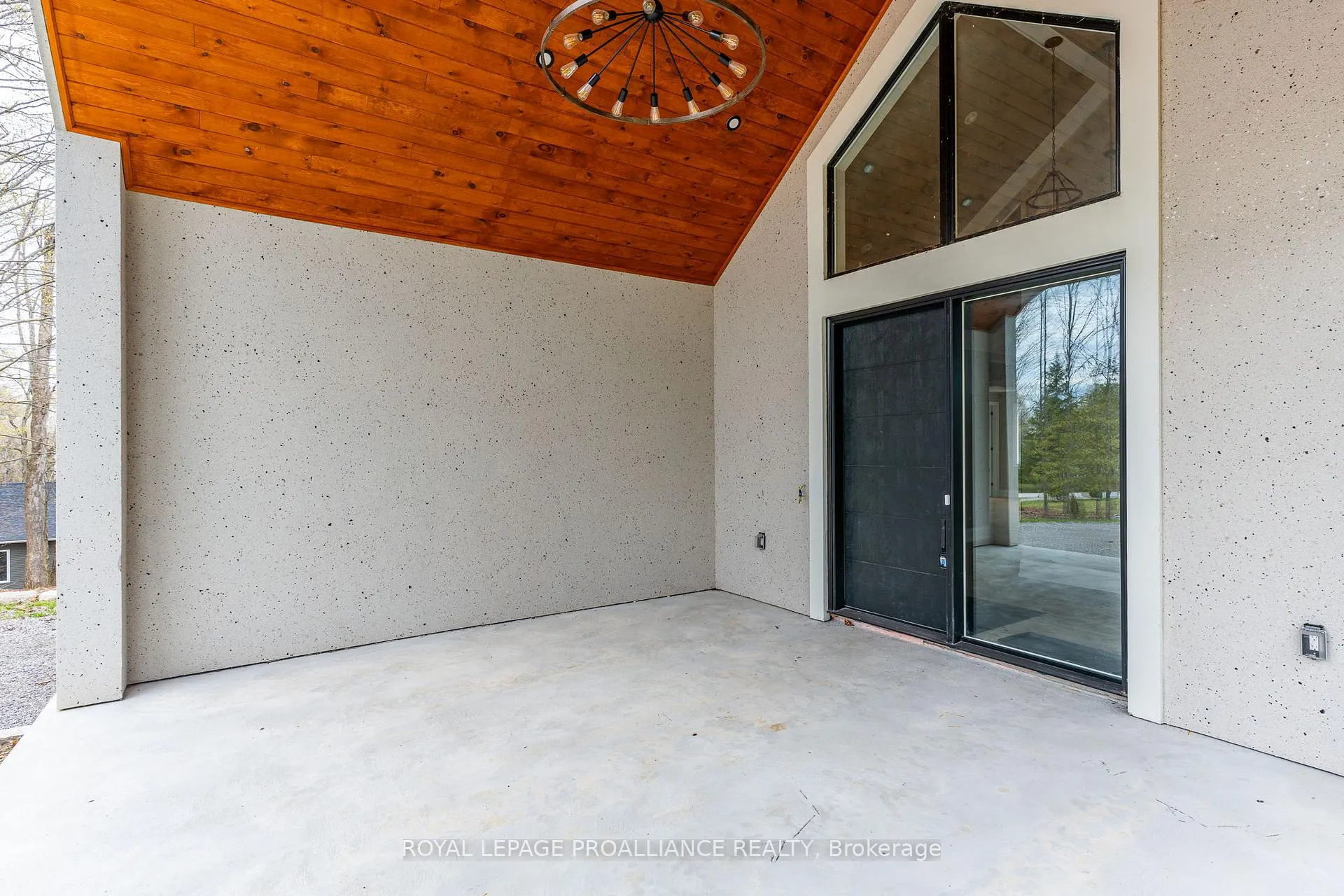 Photo 6 of 160 Sumcot Drive, Trent Lakes — HOMEH