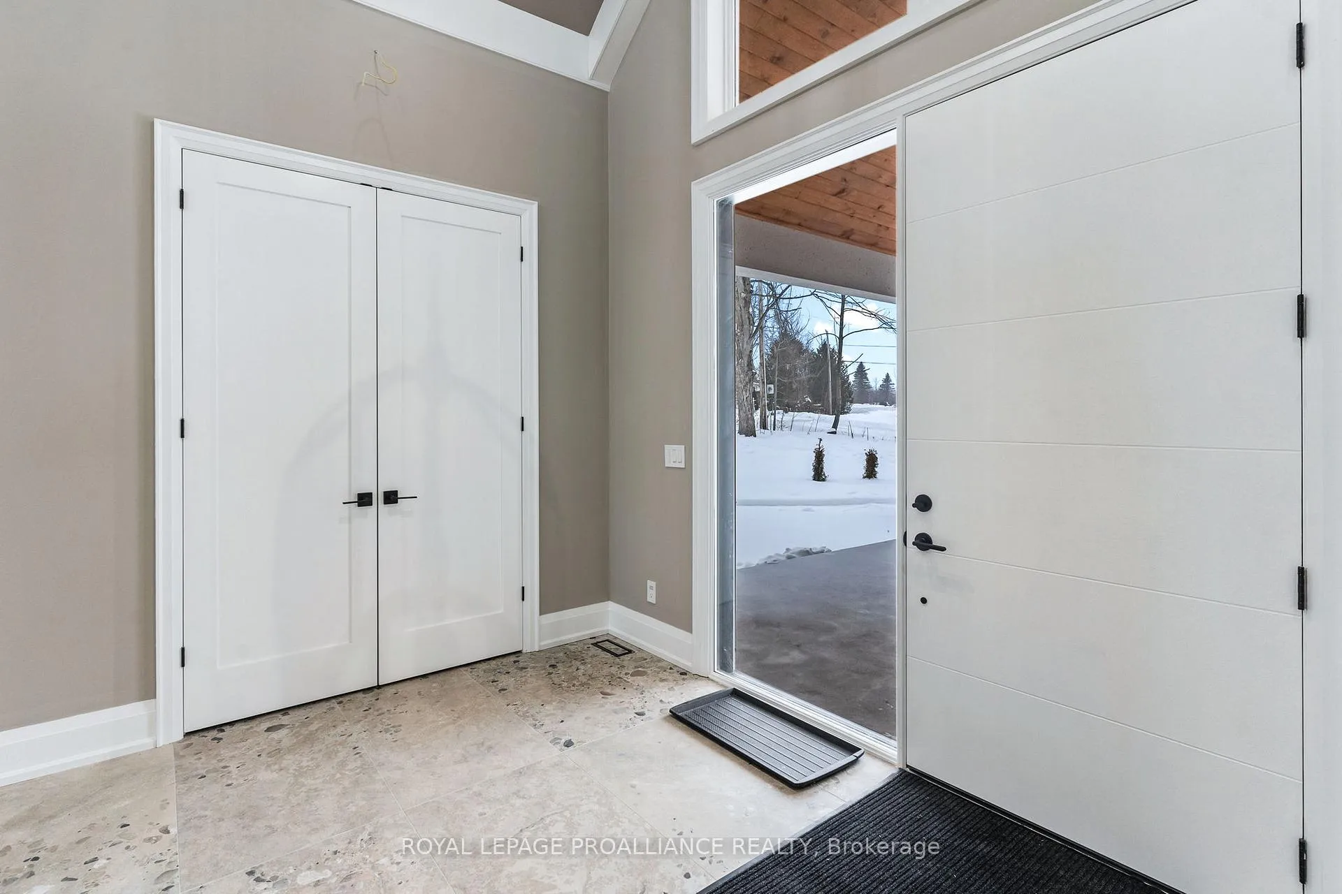 Photo 7 of 160 Sumcot Drive, Trent Lakes — HOMEH