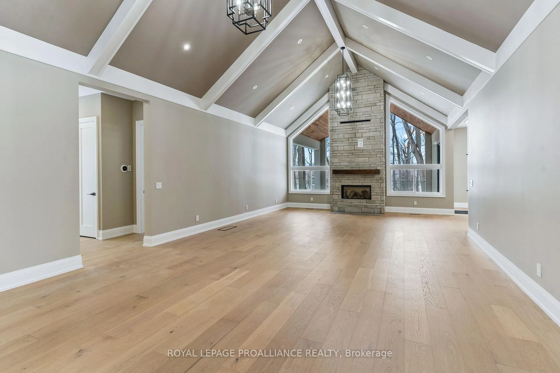 Photo 11 of 160 Sumcot Drive, Trent Lakes — HOMEH