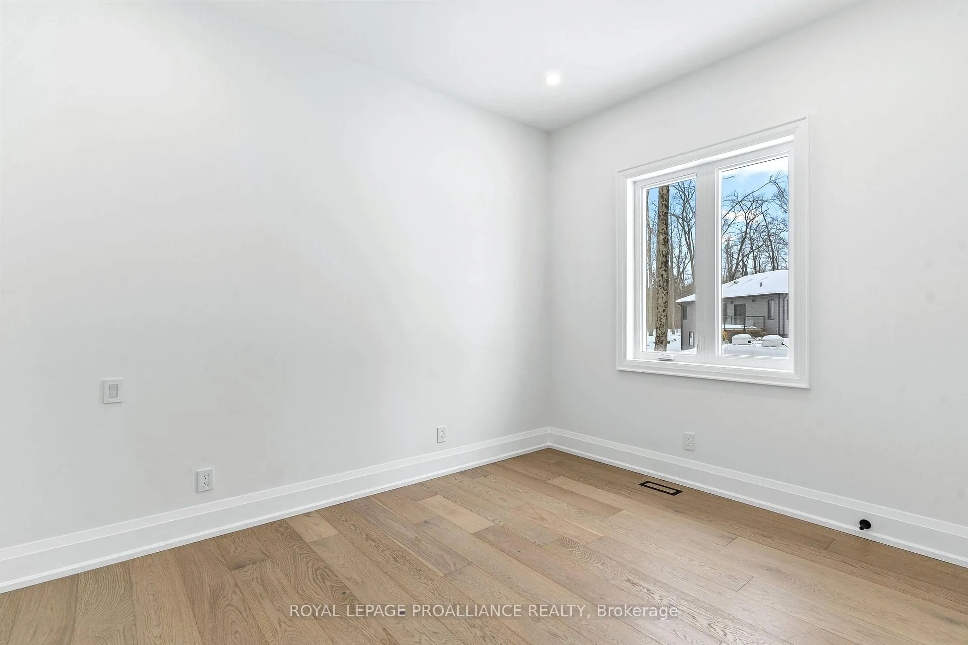 Photo 27 of 160 Sumcot Drive, Trent Lakes — HOMEH