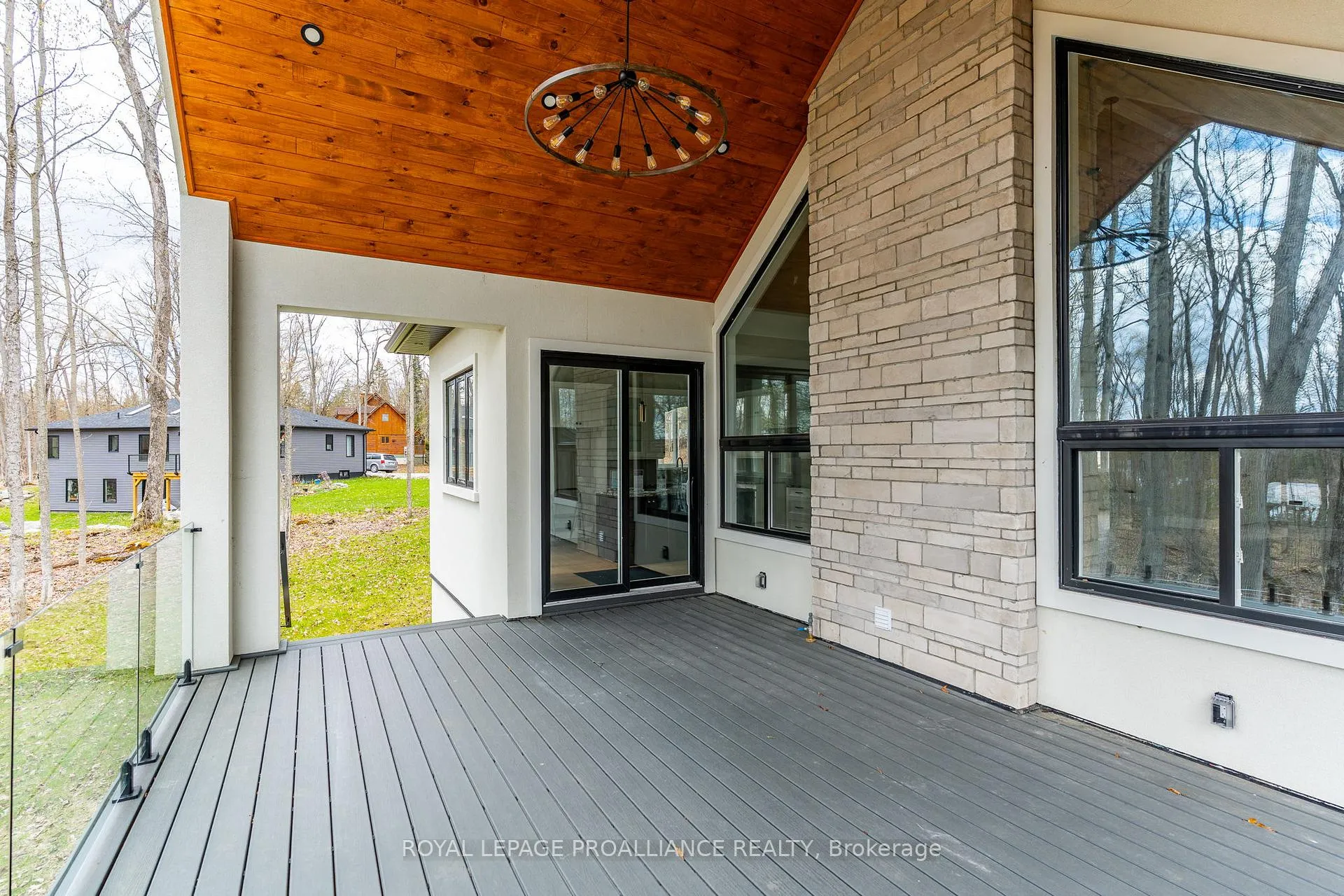 Photo 38 of 160 Sumcot Drive, Trent Lakes — HOMEH
