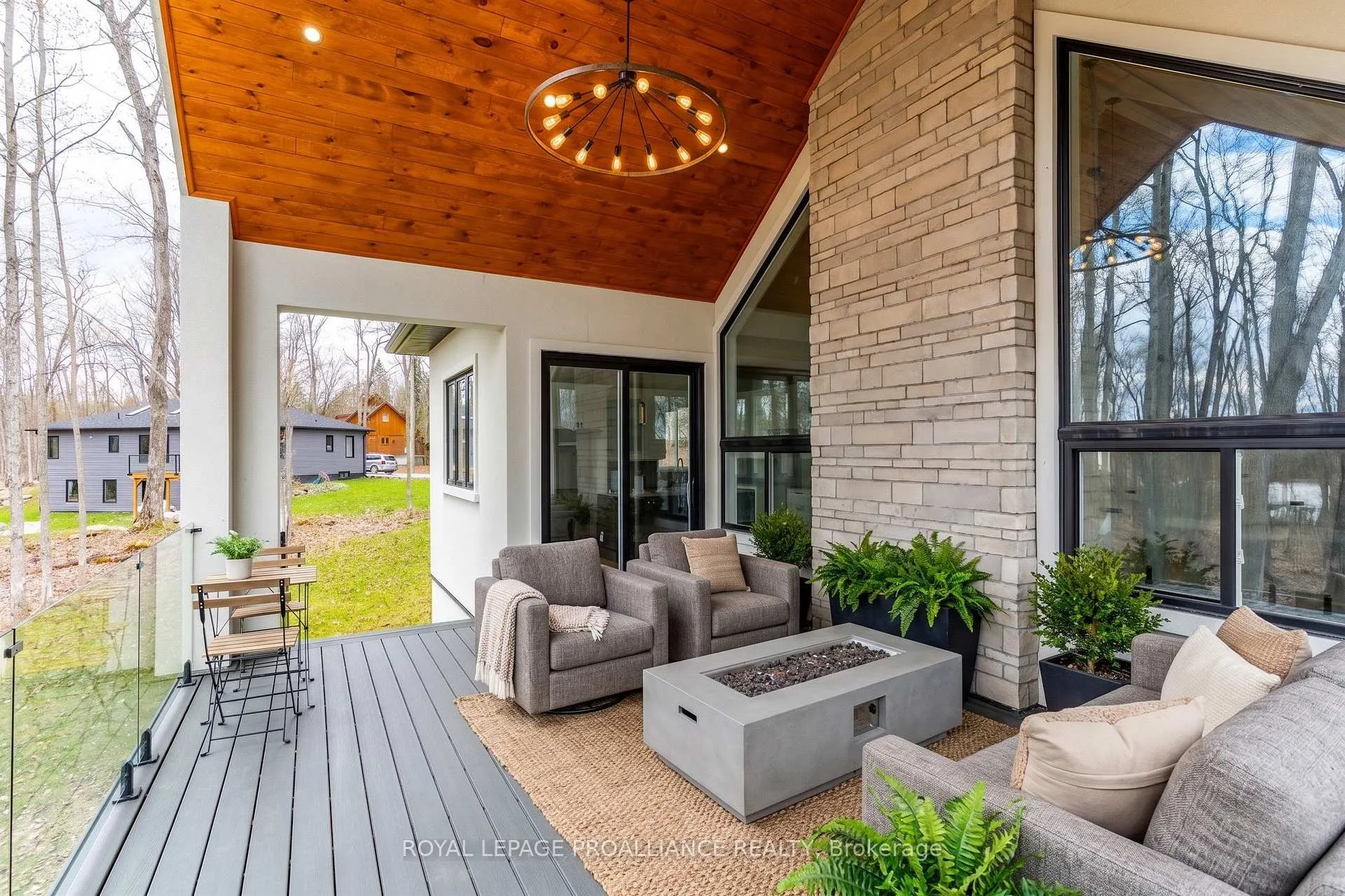 Photo 41 of 160 Sumcot Drive, Trent Lakes — HOMEH