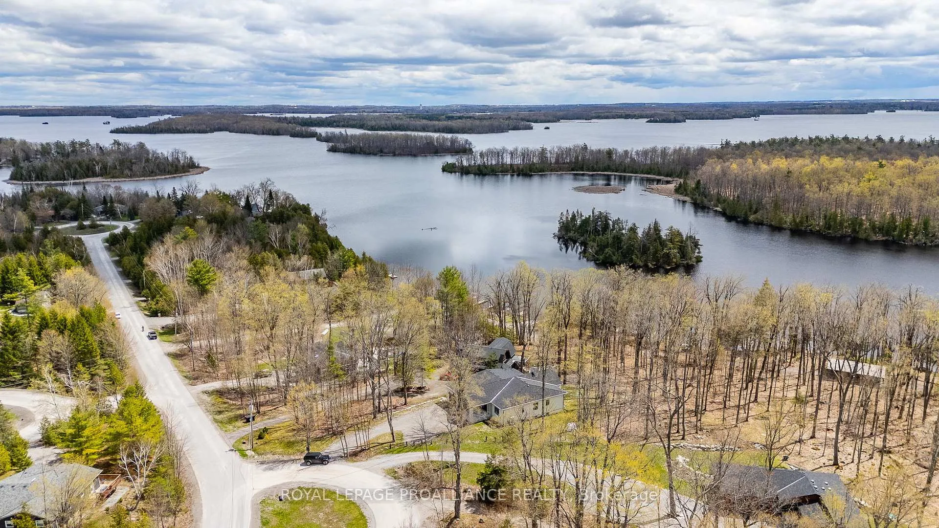 Photo 48 of 160 Sumcot Drive, Trent Lakes — HOMEH