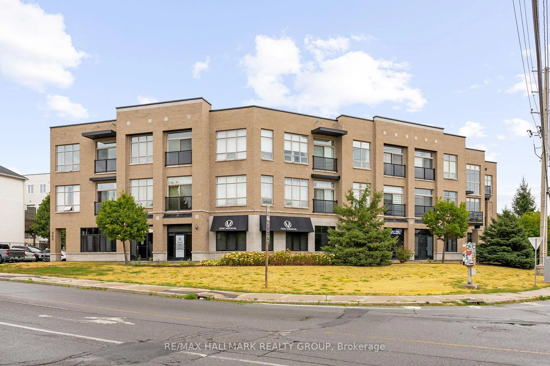 Photo 1 of Unit 206, 500 Claridge Drive, Ottawa, Barrhaven - Longfields — HOMEH