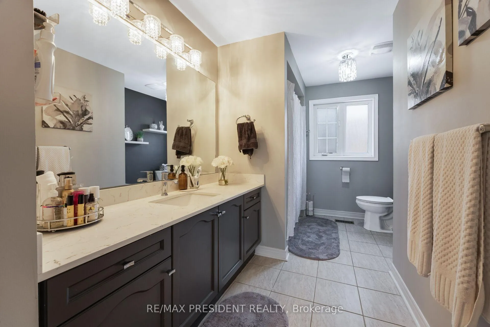 Photo 36 of 75 Bluffwood Crescent, Brampton, Bram East — HOMEH
