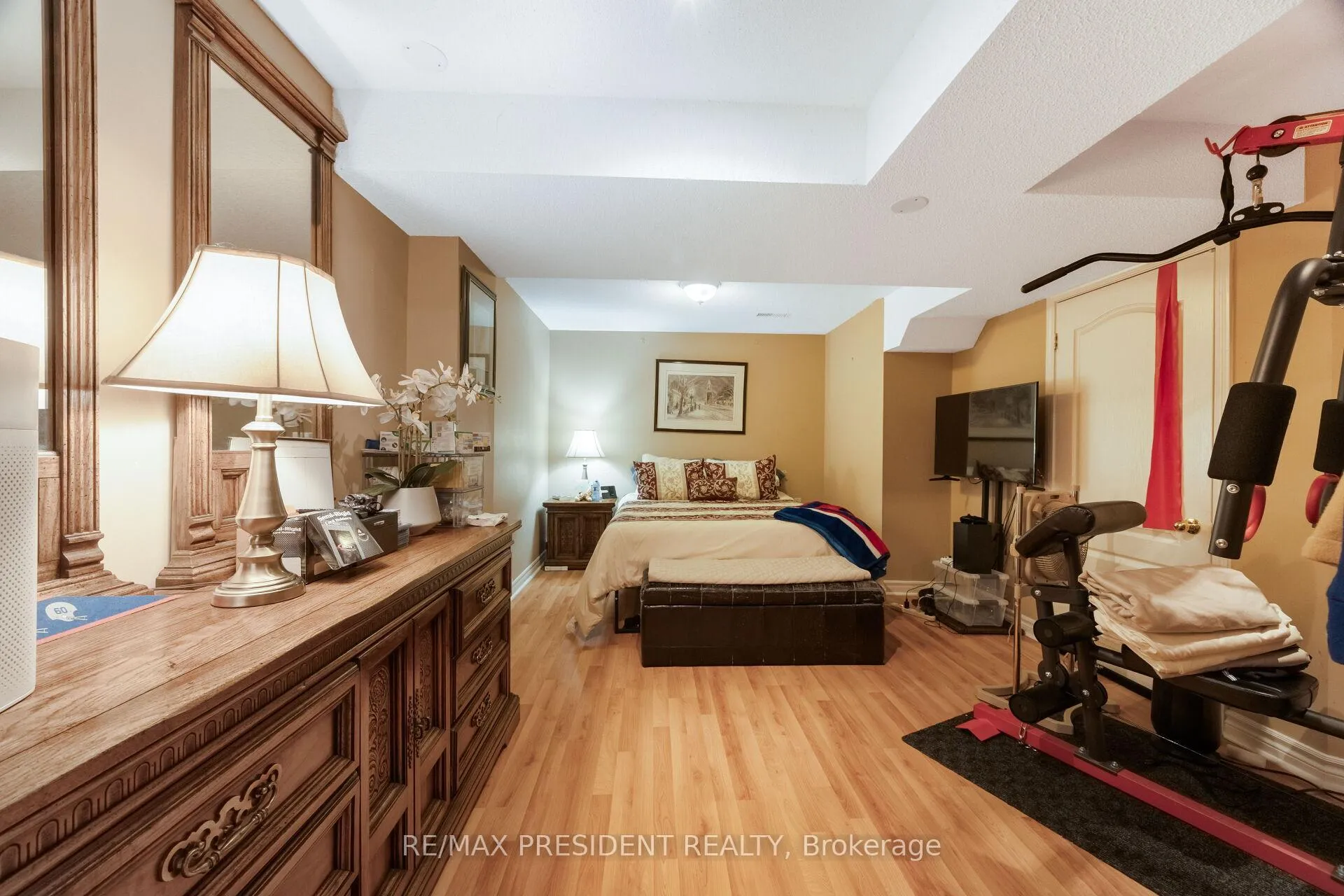 Photo 42 of 75 Bluffwood Crescent, Brampton, Bram East — HOMEH