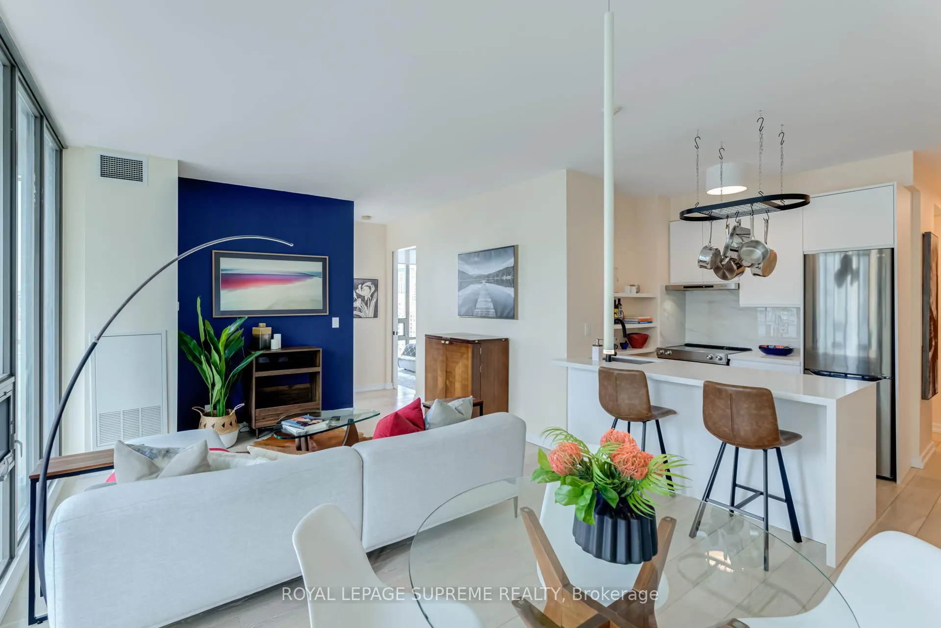Photo 1 of Unit 1506, 33 Lombard Street, Toronto, Church-Yonge Corridor — HOMEH