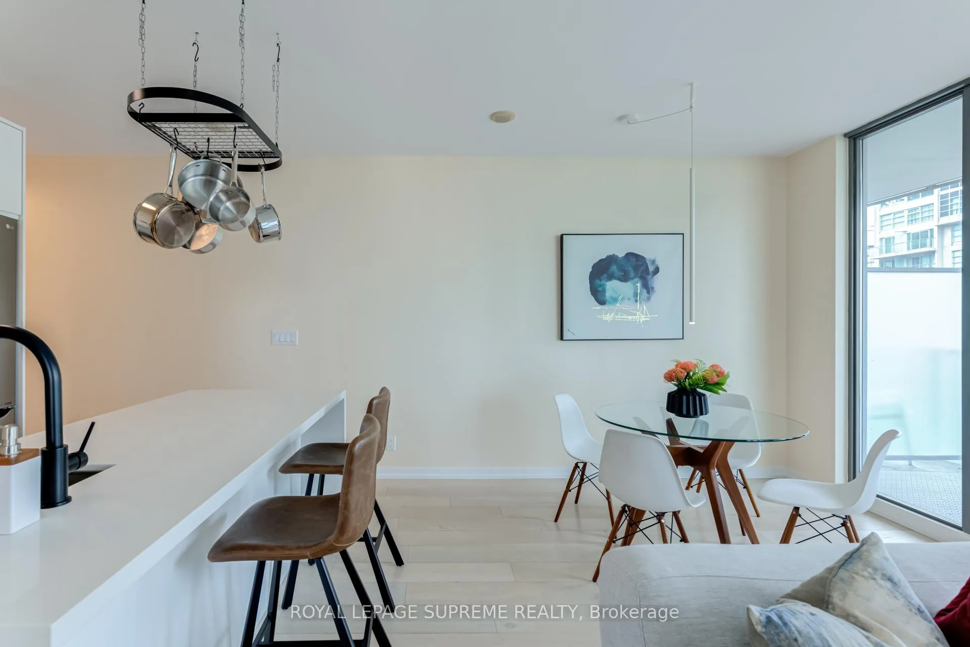 Photo 10 of Unit 1506, 33 Lombard Street, Toronto, Church-Yonge Corridor — HOMEH