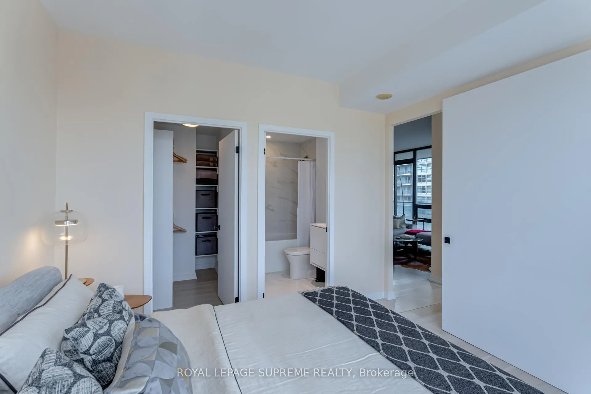 Photo 12 of Unit 1506, 33 Lombard Street, Toronto, Church-Yonge Corridor — HOMEH