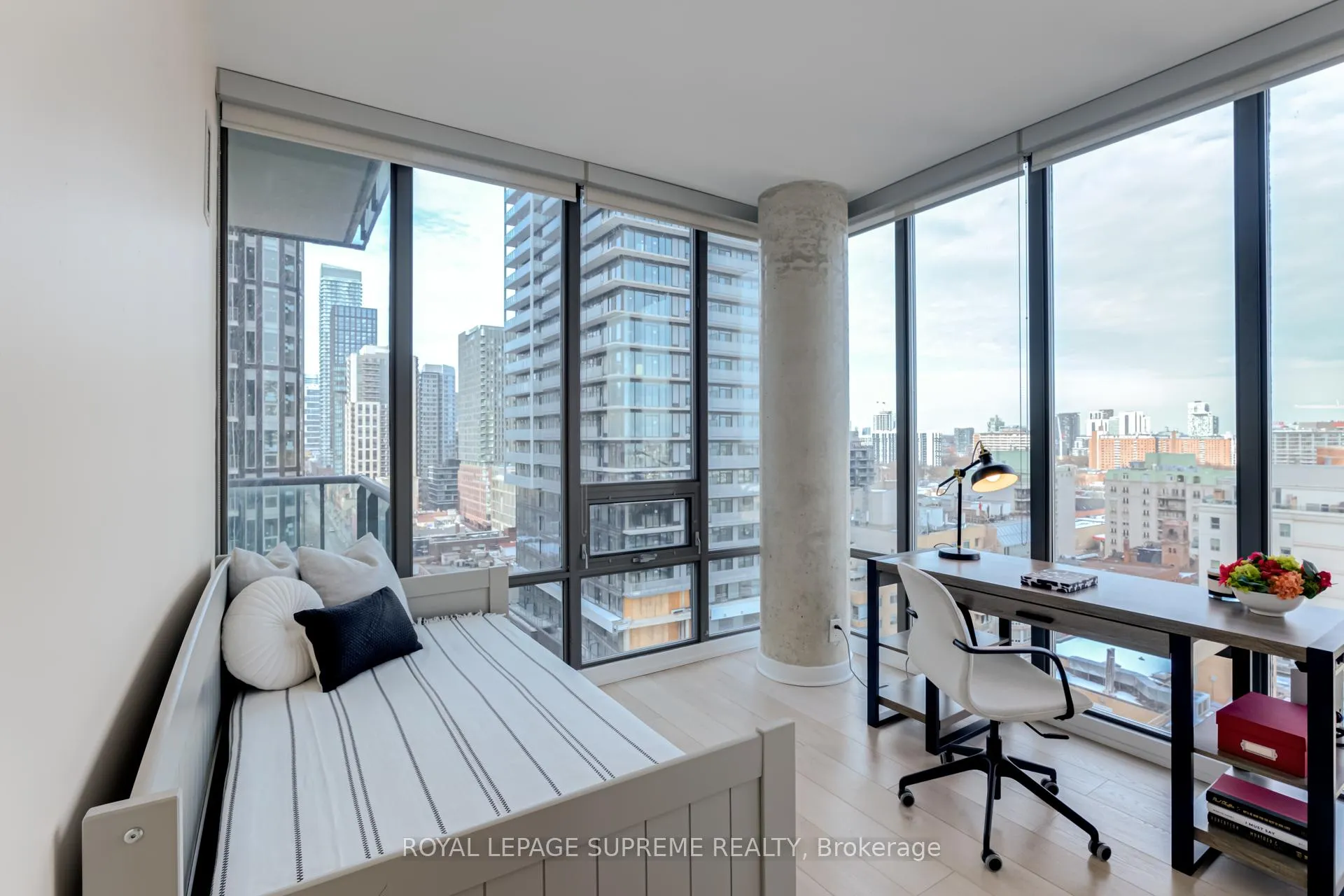 Photo 17 of Unit 1506, 33 Lombard Street, Toronto, Church-Yonge Corridor — HOMEH