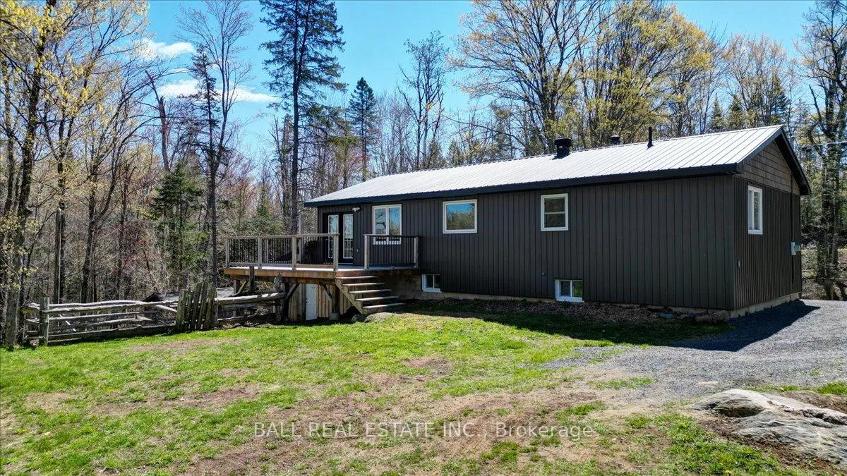 Photo 3 of 832 Lasswade Road, North Kawartha — HOMEH