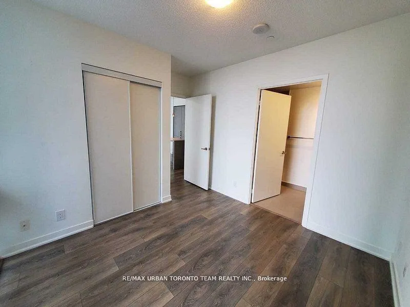 Photo 12 of Unit 2402, 100 Harbour Street, Toronto, Waterfront Communities — HOMEH