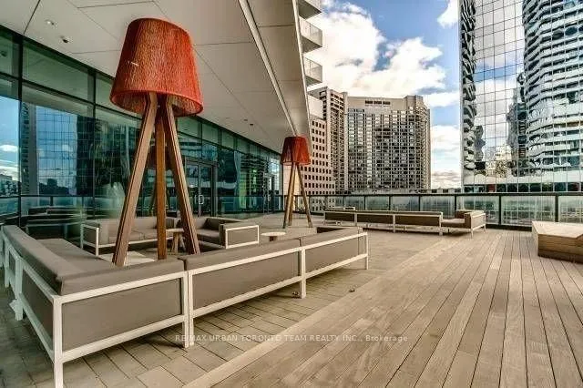 Photo 17 of Unit 2402, 100 Harbour Street, Toronto, Waterfront Communities — HOMEH