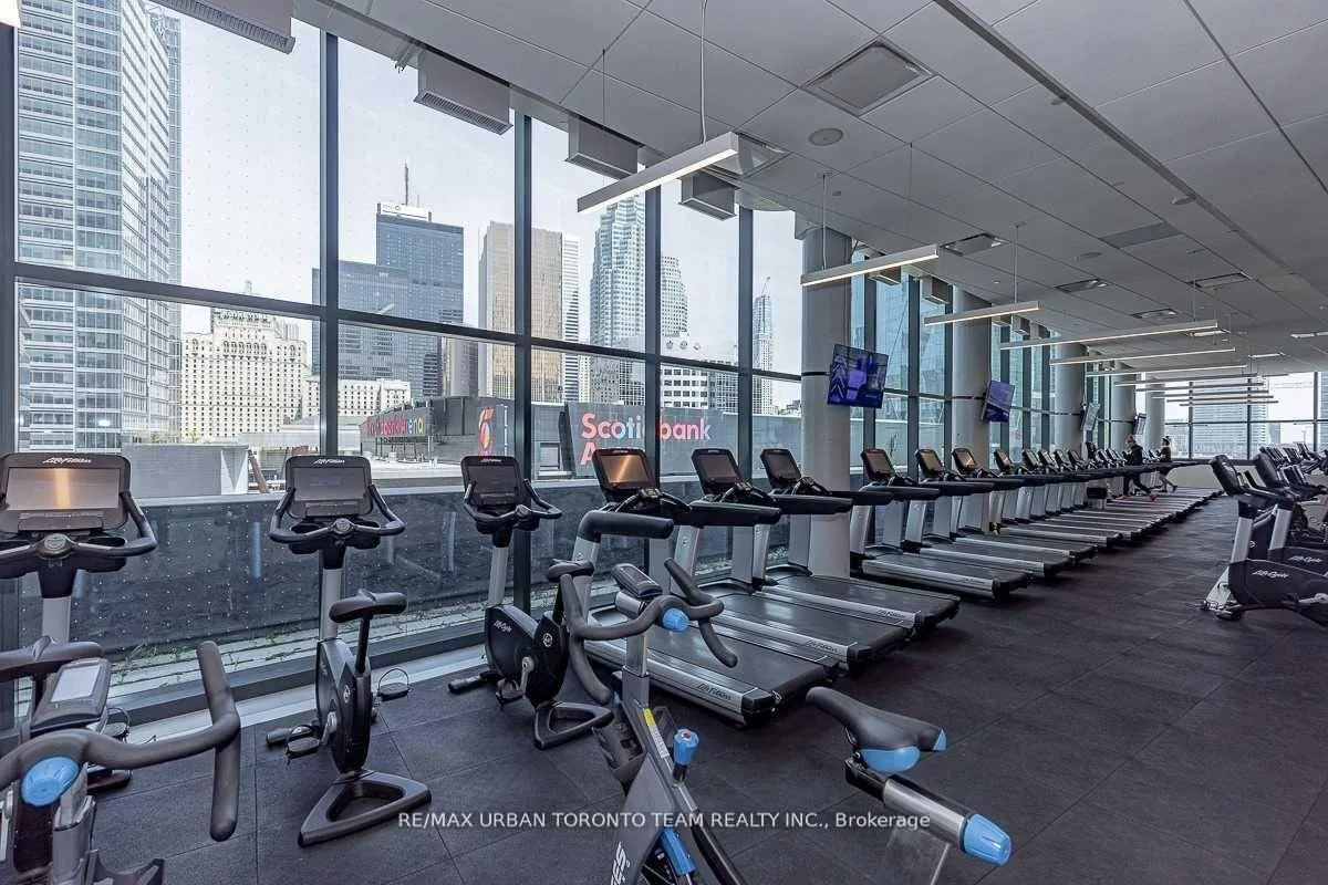 Photo 23 of Unit 2402, 100 Harbour Street, Toronto, Waterfront Communities — HOMEH