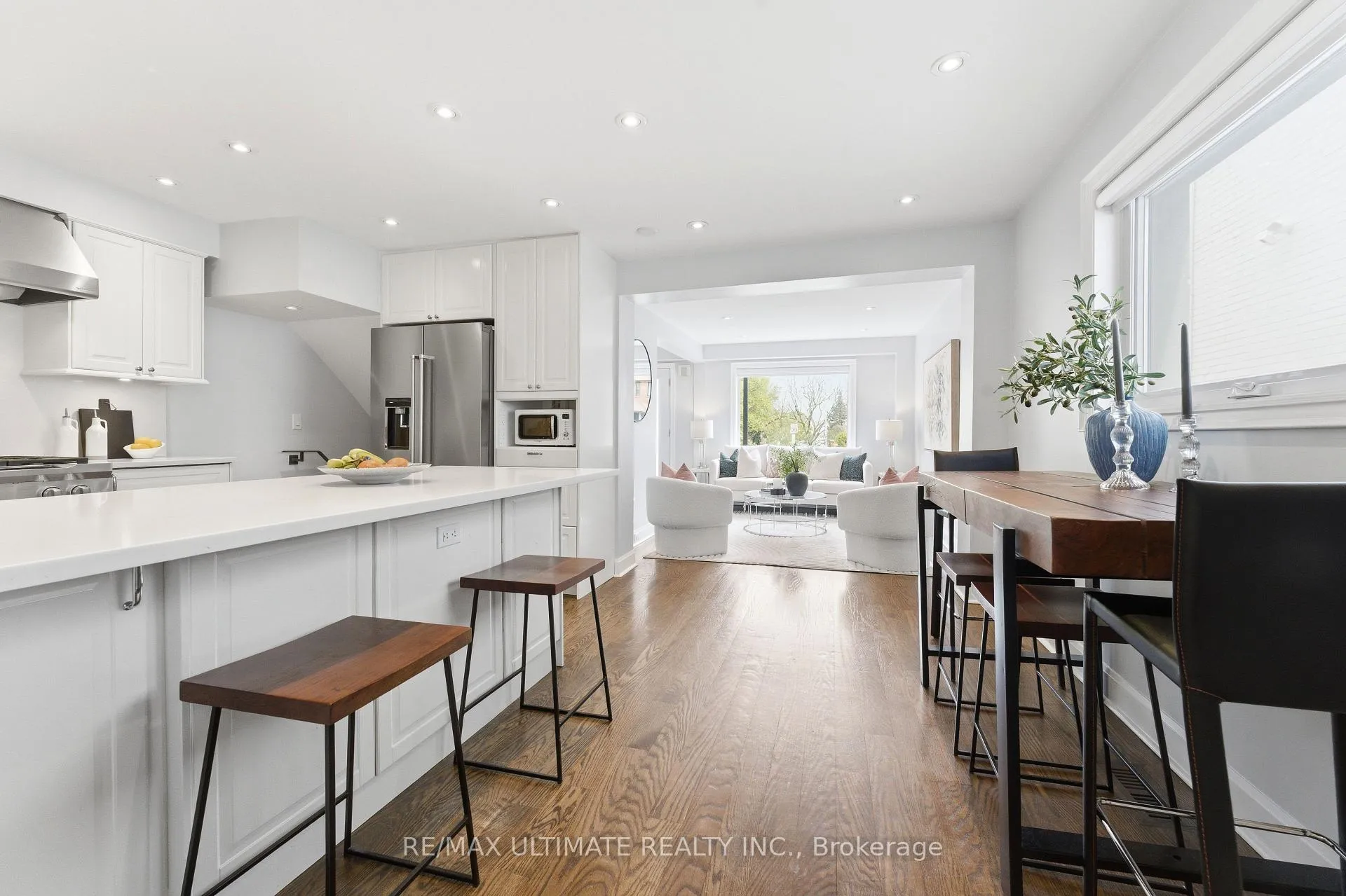 Photo 8 of 254 Airdrie Road, Toronto, Leaside — HOMEH