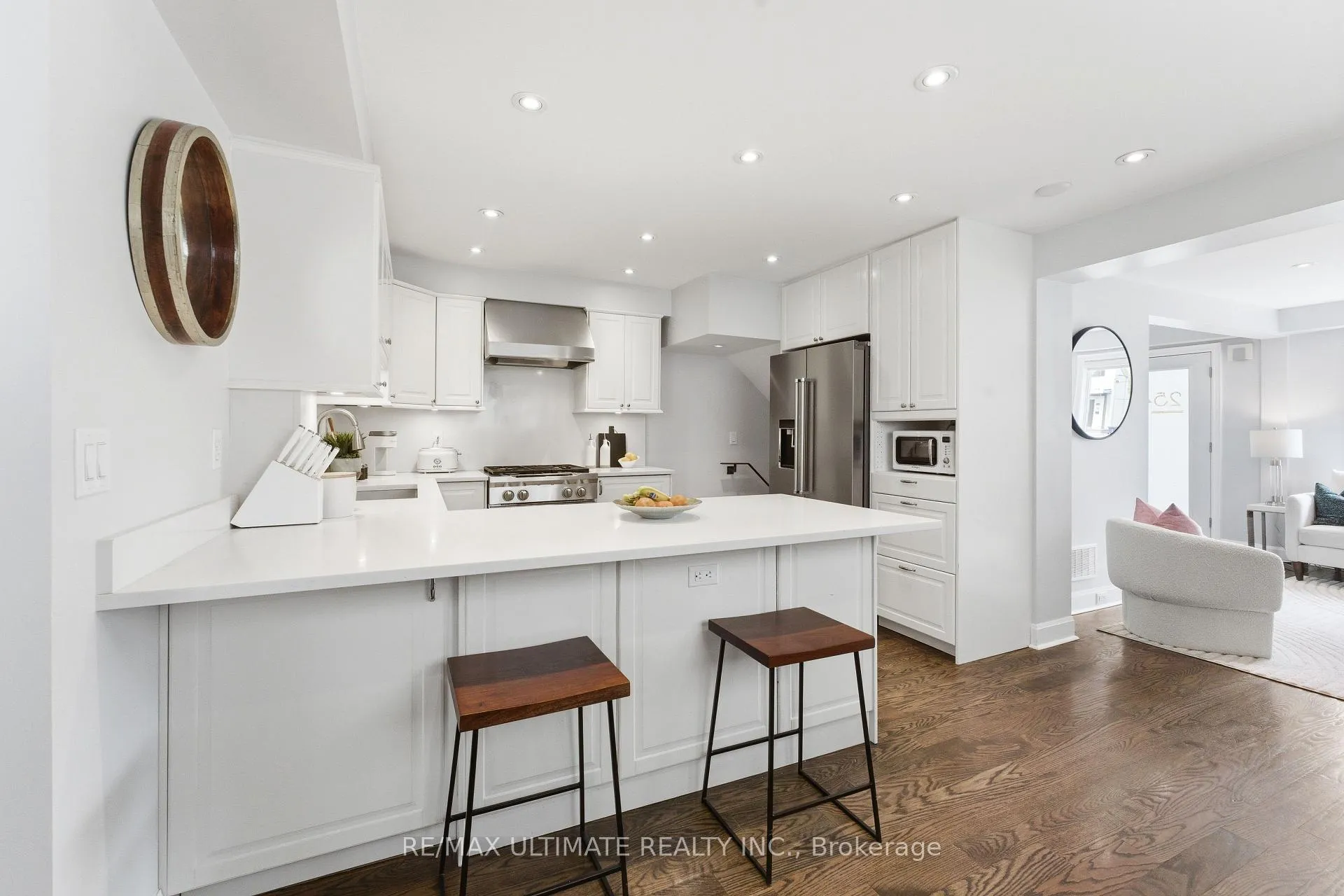 Photo 9 of 254 Airdrie Road, Toronto, Leaside — HOMEH
