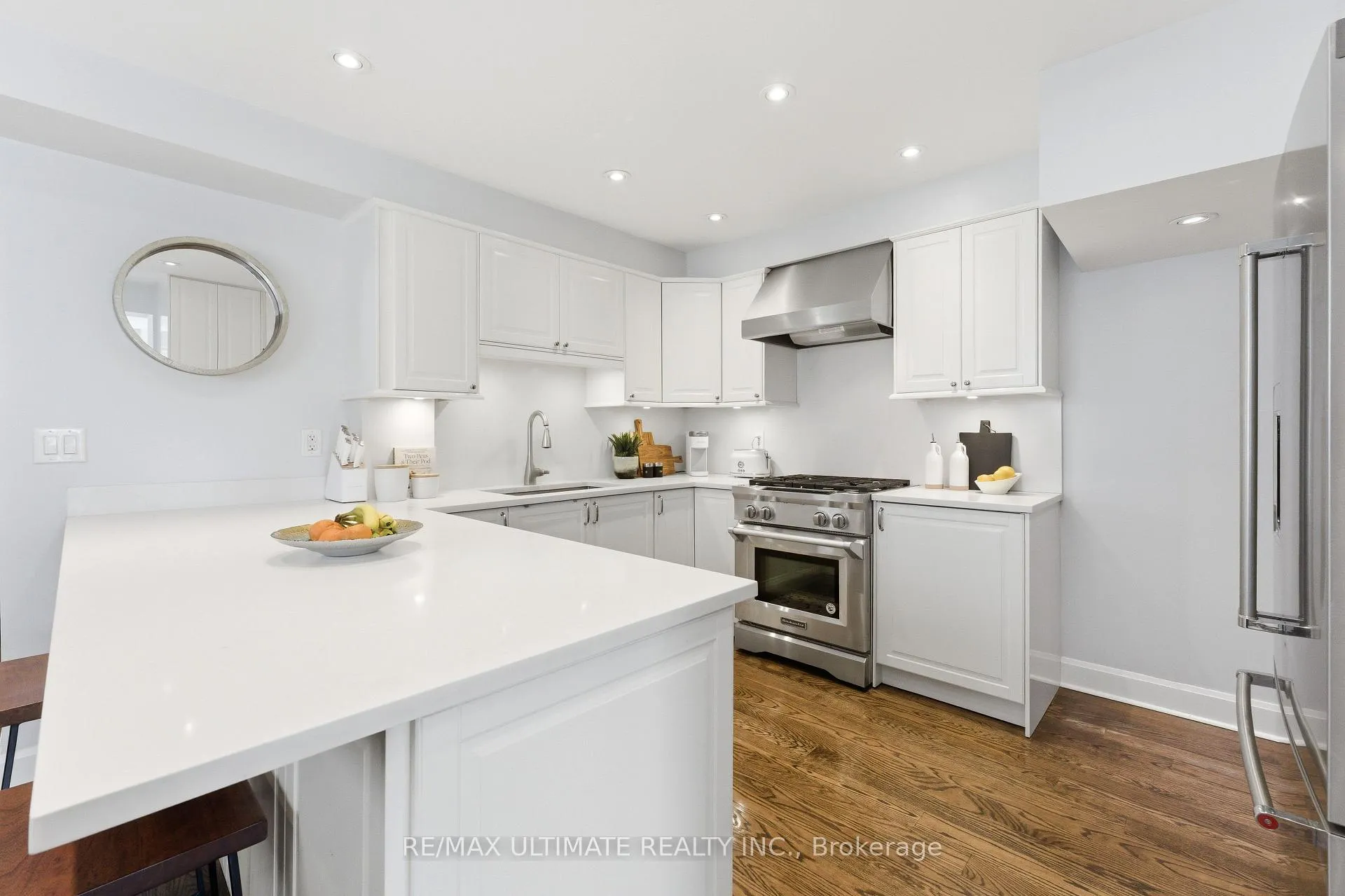 Photo 11 of 254 Airdrie Road, Toronto, Leaside — HOMEH