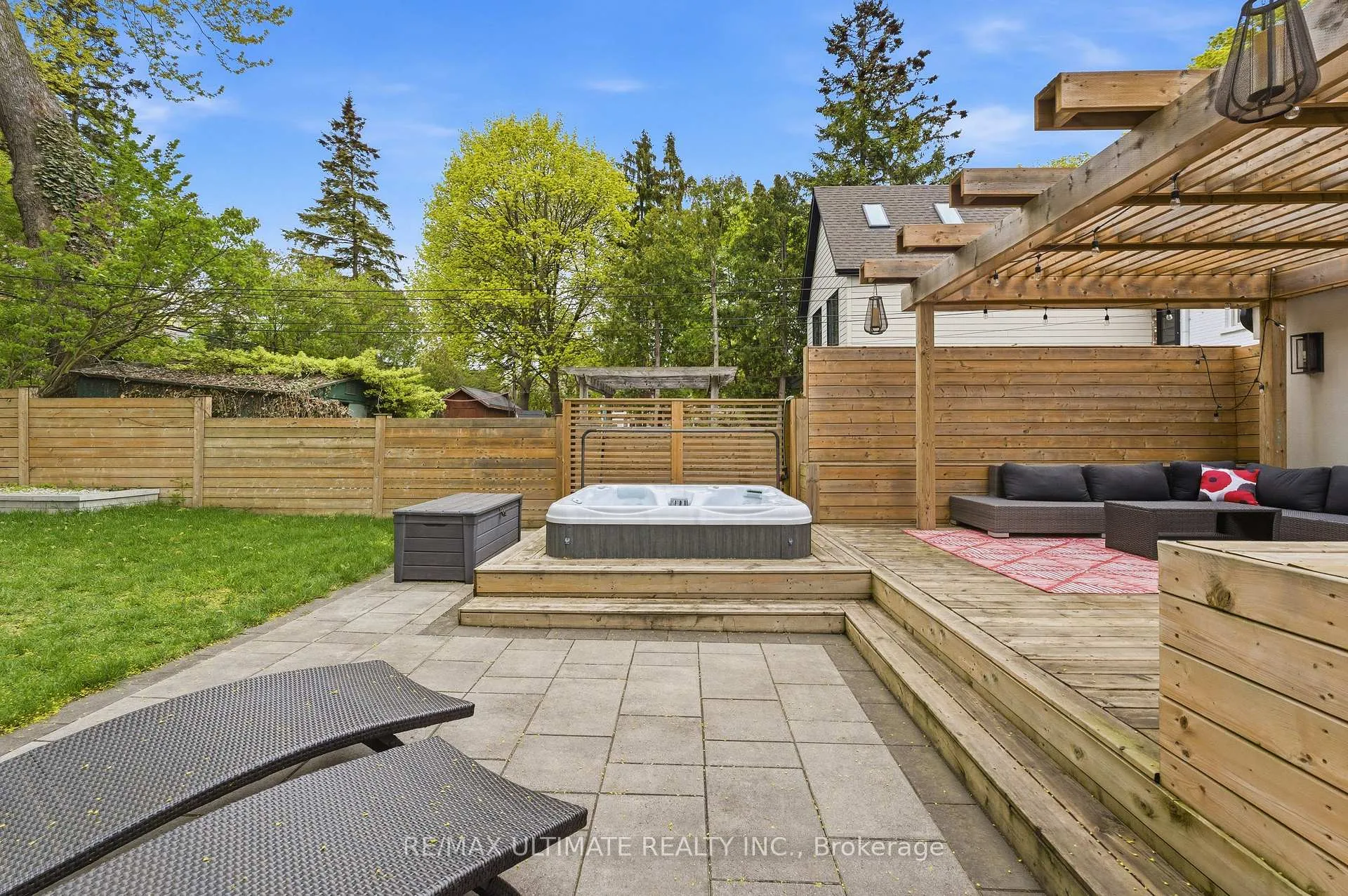 Photo 36 of 254 Airdrie Road, Toronto, Leaside — HOMEH