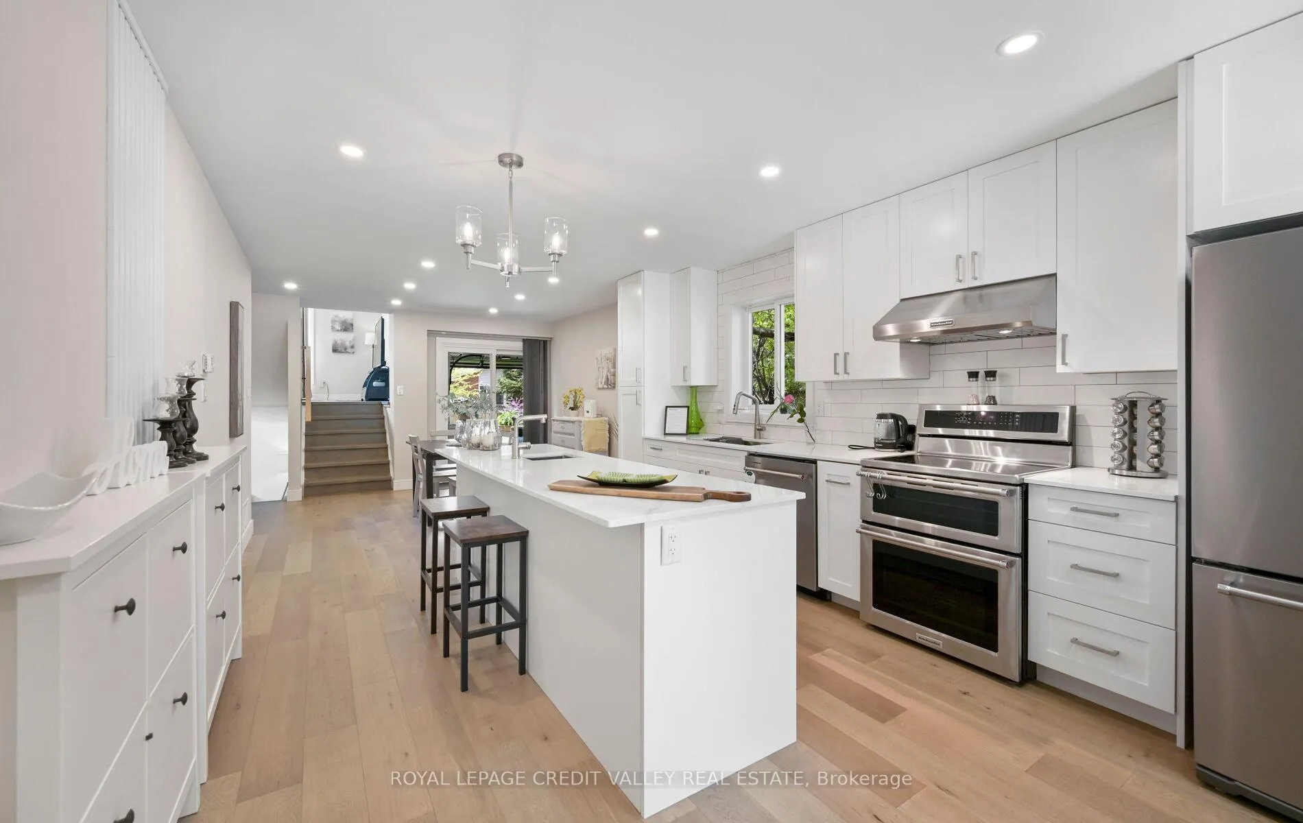 Photo 6 of 24 Pluto Drive, Brampton, Madoc — HOMEH