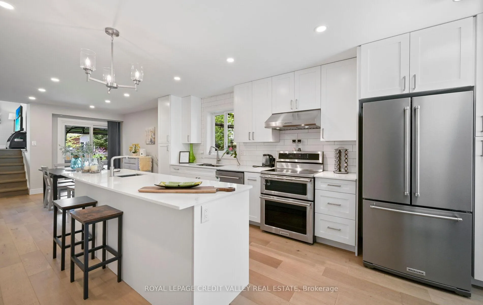 Photo 7 of 24 Pluto Drive, Brampton, Madoc — HOMEH
