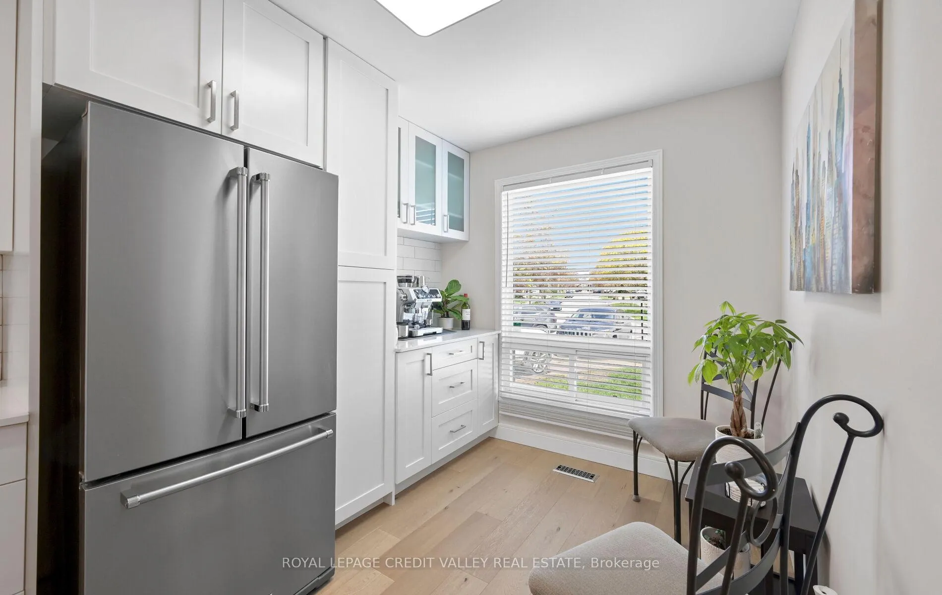 Photo 8 of 24 Pluto Drive, Brampton, Madoc — HOMEH
