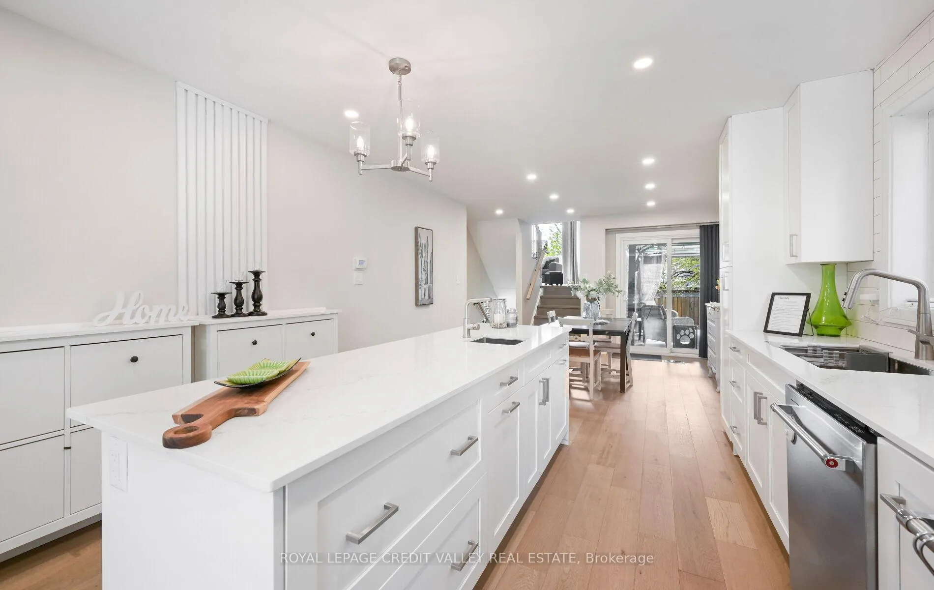 Photo 12 of 24 Pluto Drive, Brampton, Madoc — HOMEH