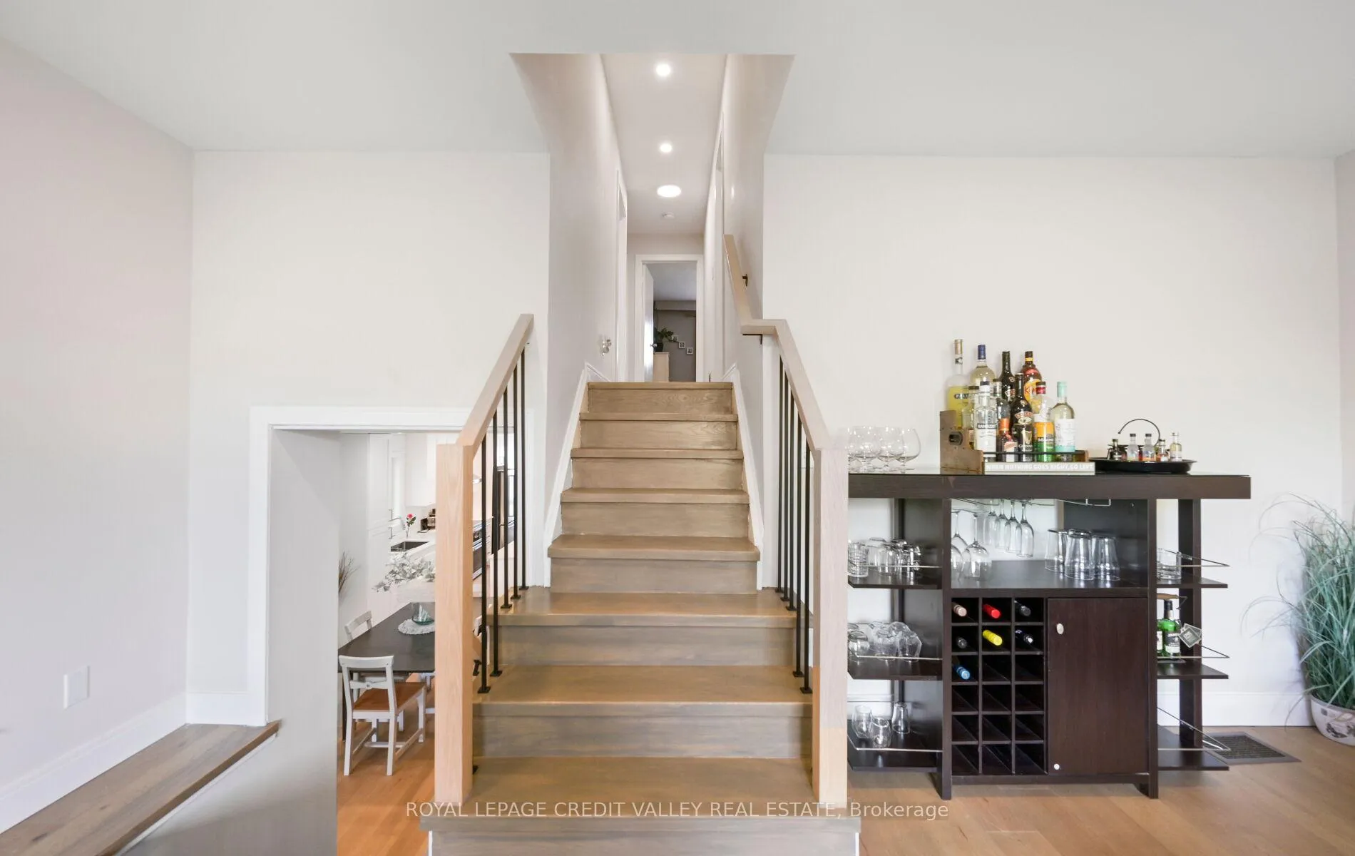 Photo 26 of 24 Pluto Drive, Brampton, Madoc — HOMEH