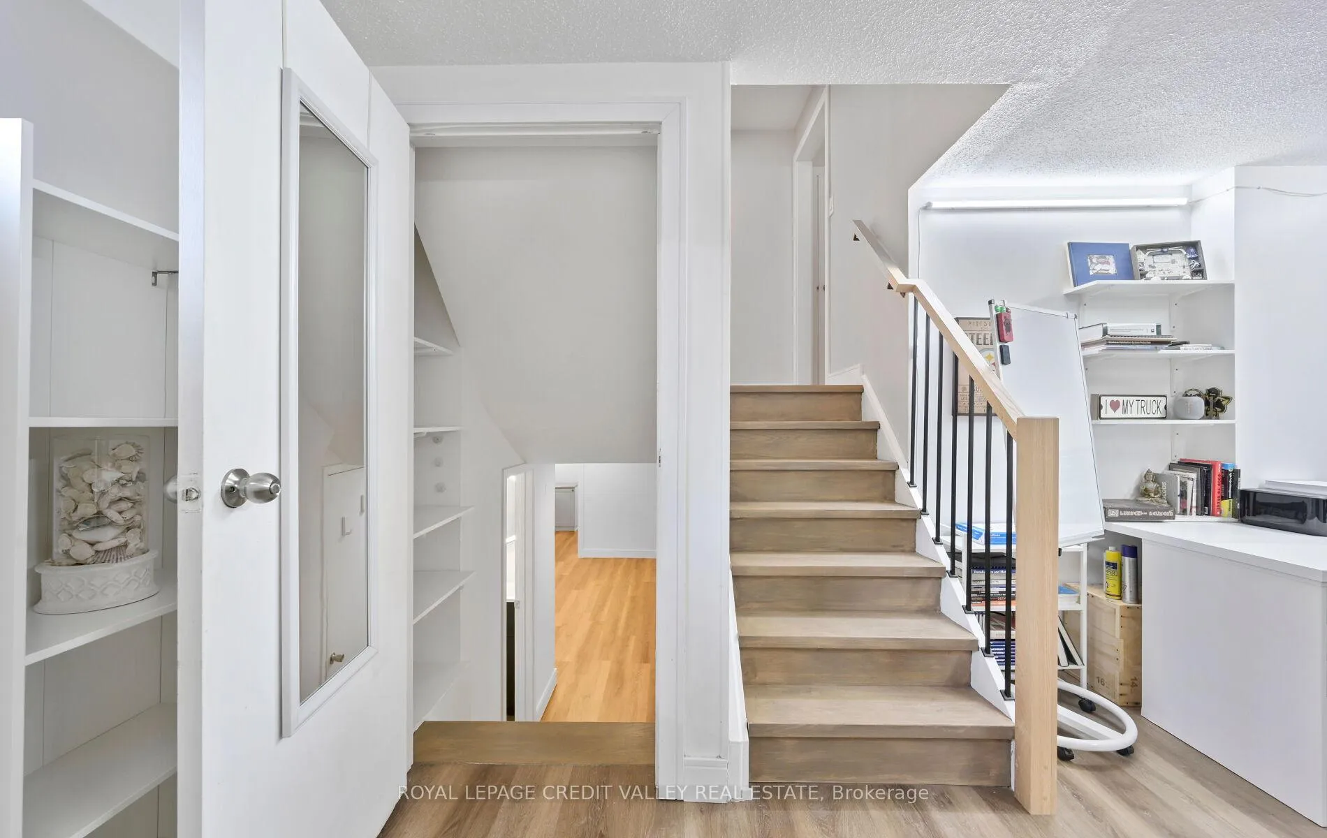 Photo 37 of 24 Pluto Drive, Brampton, Madoc — HOMEH