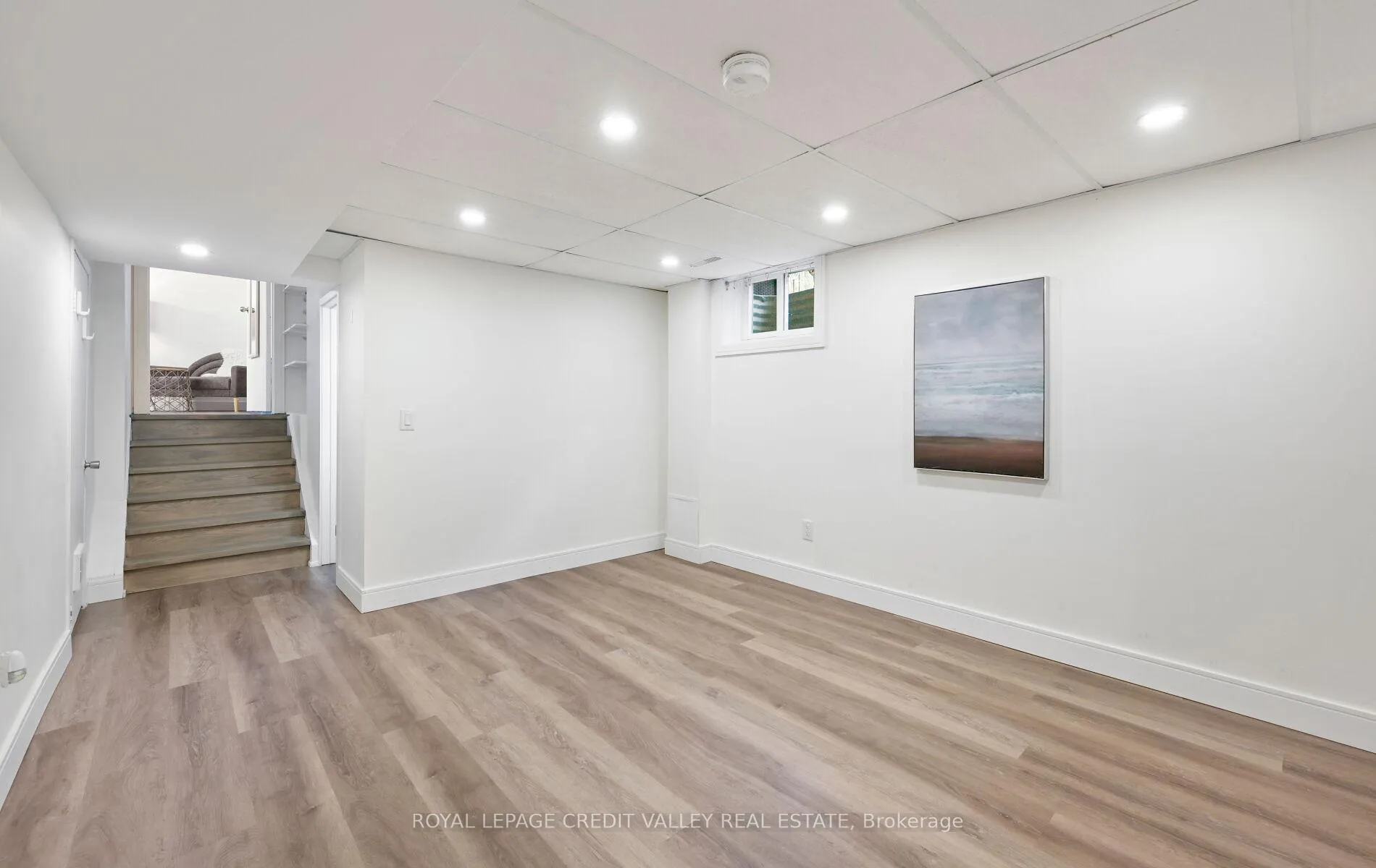 Photo 39 of 24 Pluto Drive, Brampton, Madoc — HOMEH