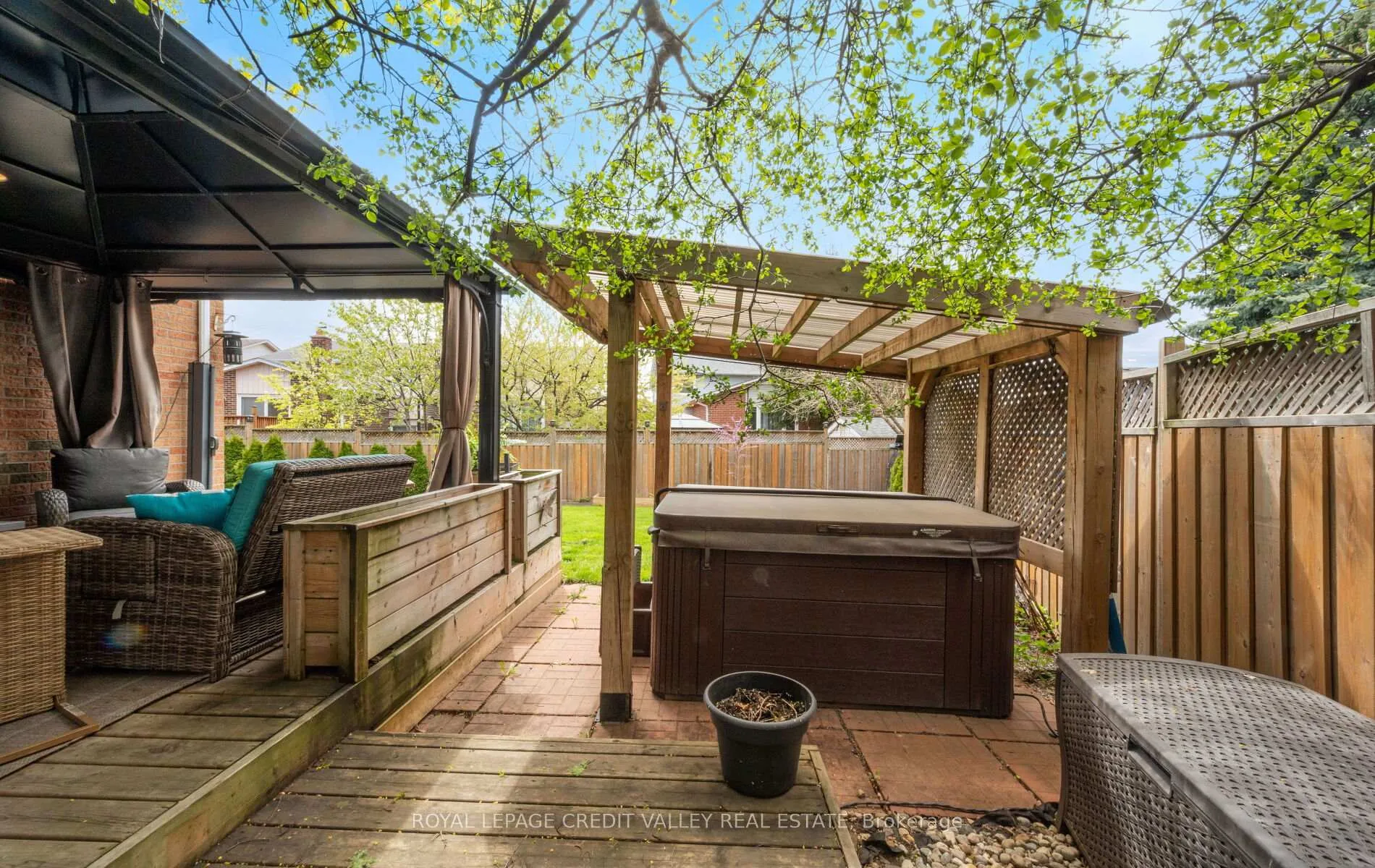 Photo 45 of 24 Pluto Drive, Brampton, Madoc — HOMEH
