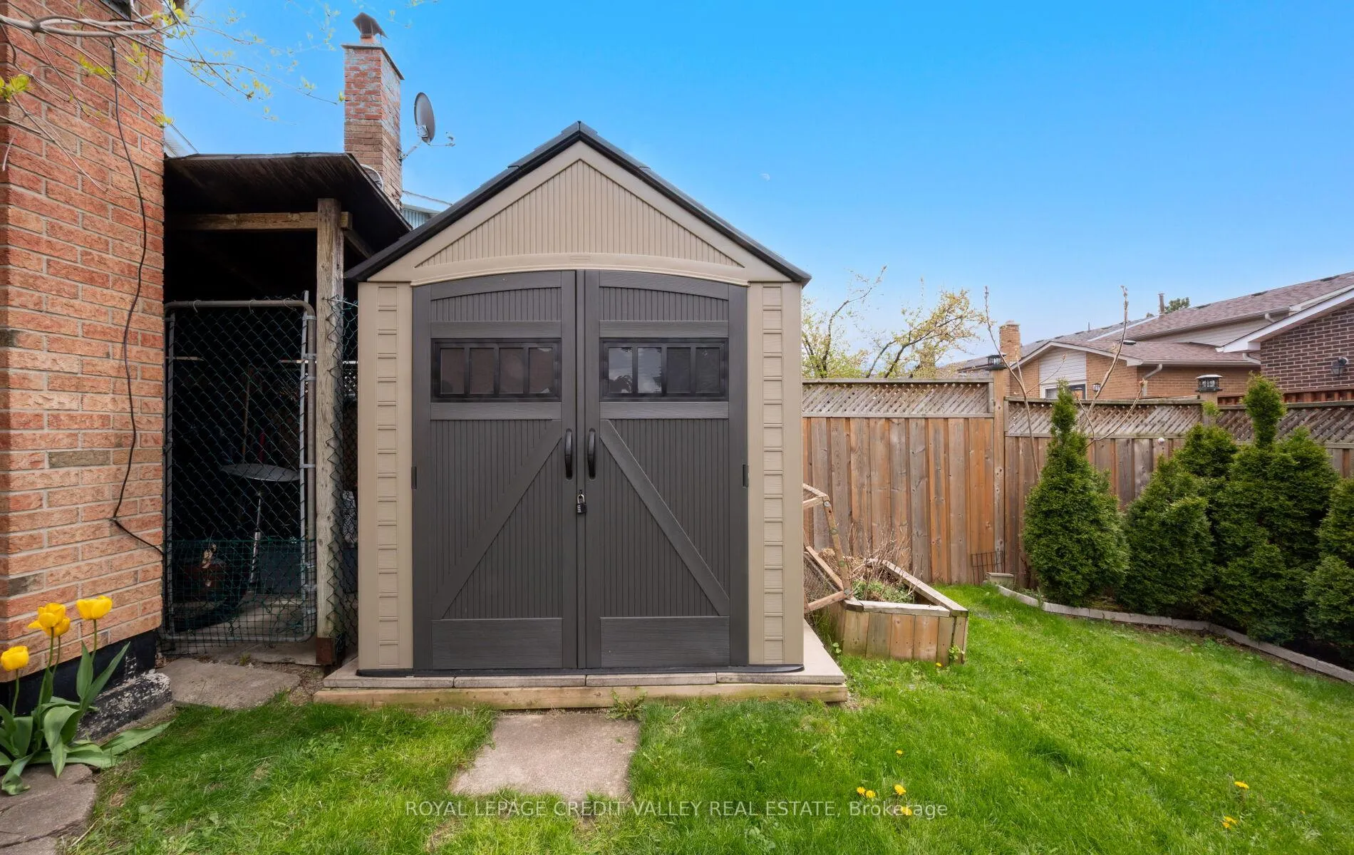 Photo 50 of 24 Pluto Drive, Brampton, Madoc — HOMEH