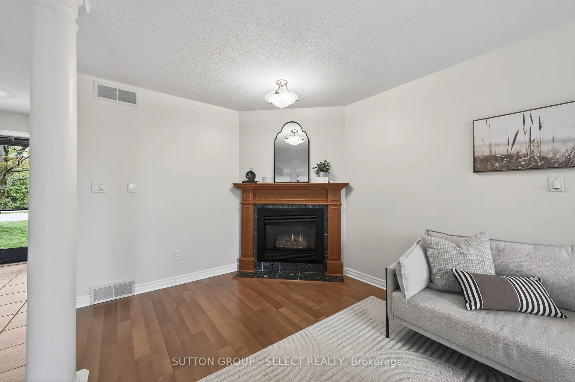 Photo 7 of 55 Heritage Drive, Middlesex Centre, Ilderton — HOMEH