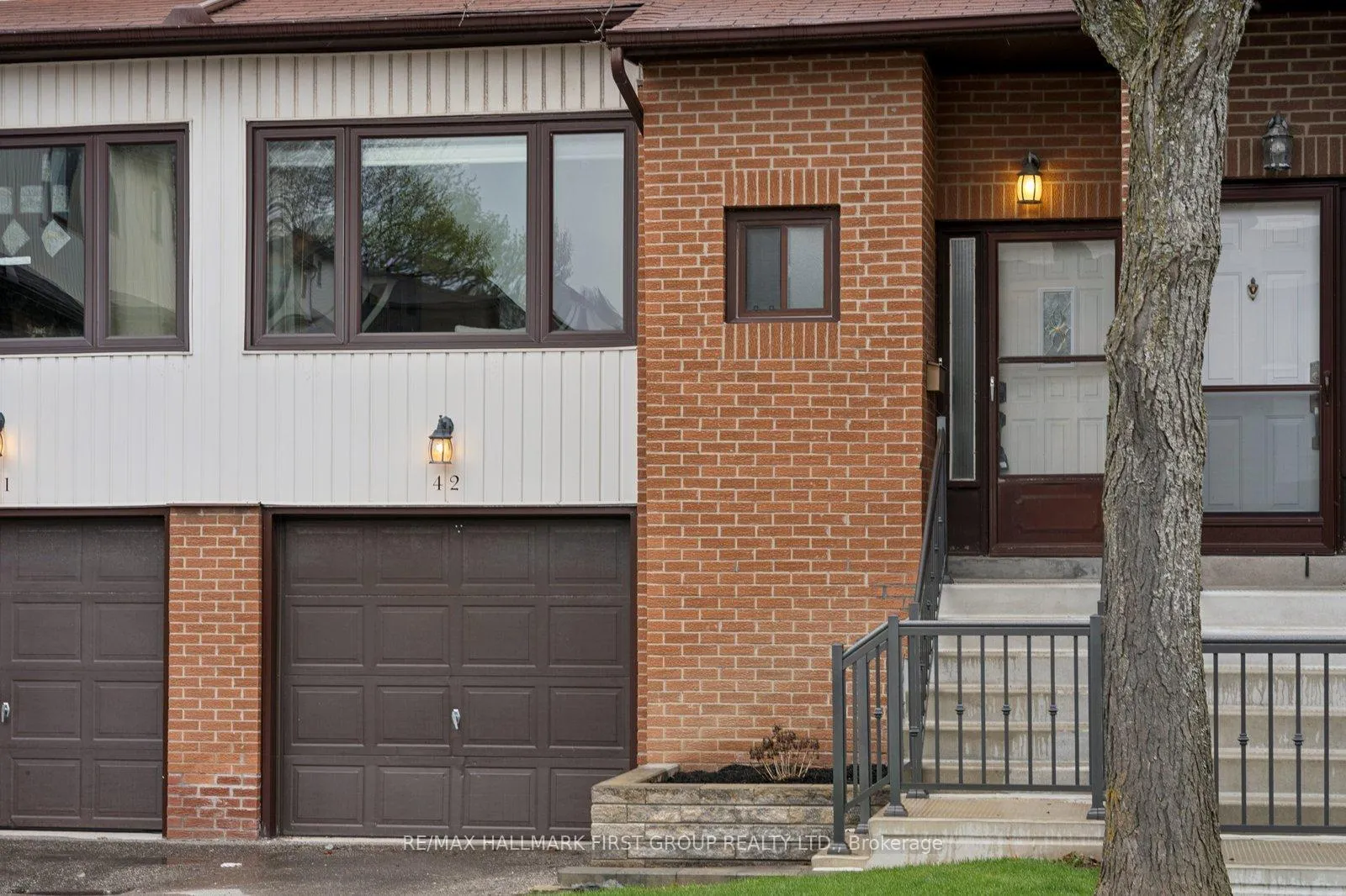 Photo 2 of Unit 42, 765 Oklahoma Drive, Pickering, West Shore — HOMEH