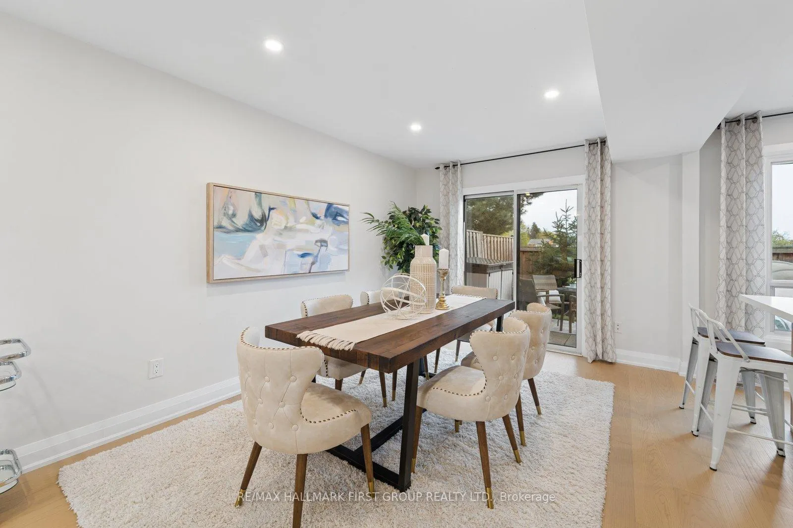 Photo 10 of Unit 42, 765 Oklahoma Drive, Pickering, West Shore — HOMEH