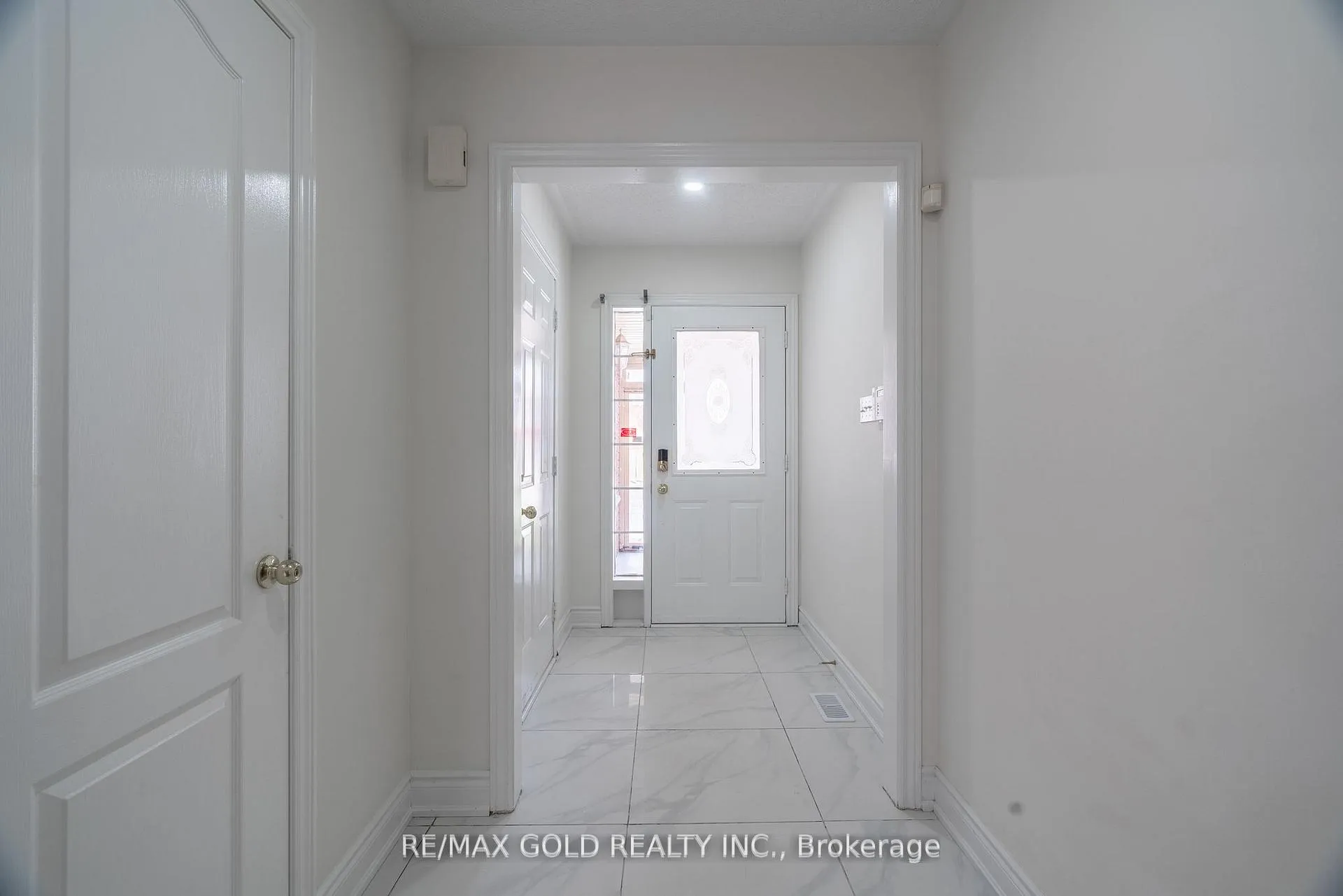 Photo 6 of 51 Tigerlily Place, Brampton, Sandringham-Wellington — HOMEH