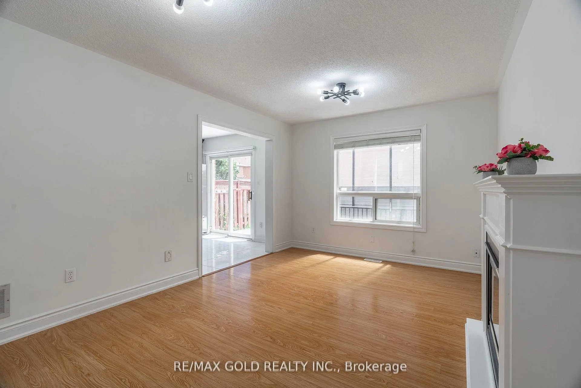 Photo 17 of 51 Tigerlily Place, Brampton, Sandringham-Wellington — HOMEH
