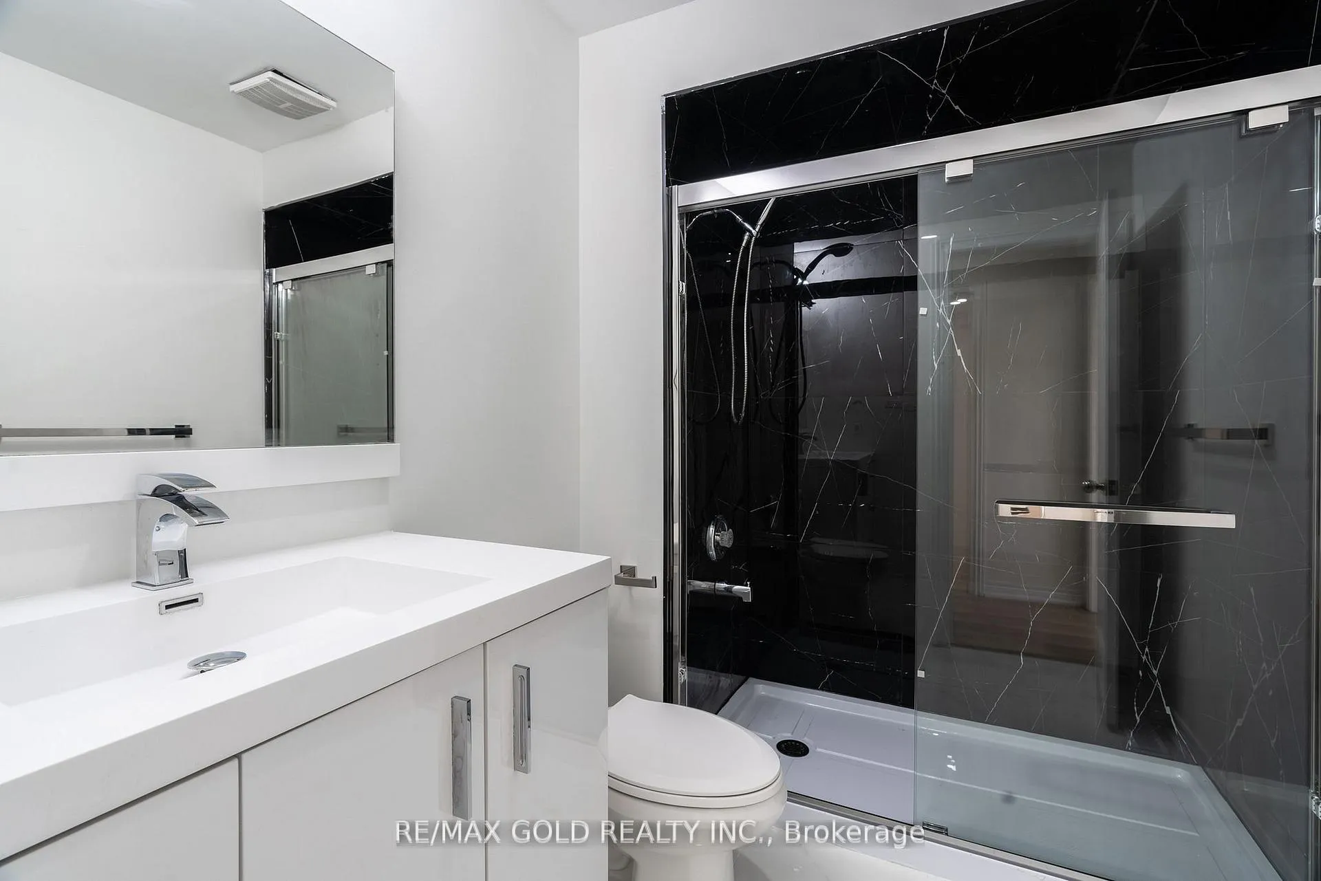 Photo 29 of 51 Tigerlily Place, Brampton, Sandringham-Wellington — HOMEH