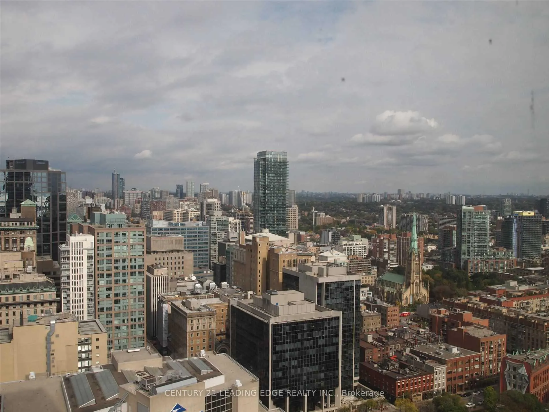 Photo 10 of Unit 3406, 8 The Esplanade Avenue, Toronto, Waterfront Communities — HOMEH