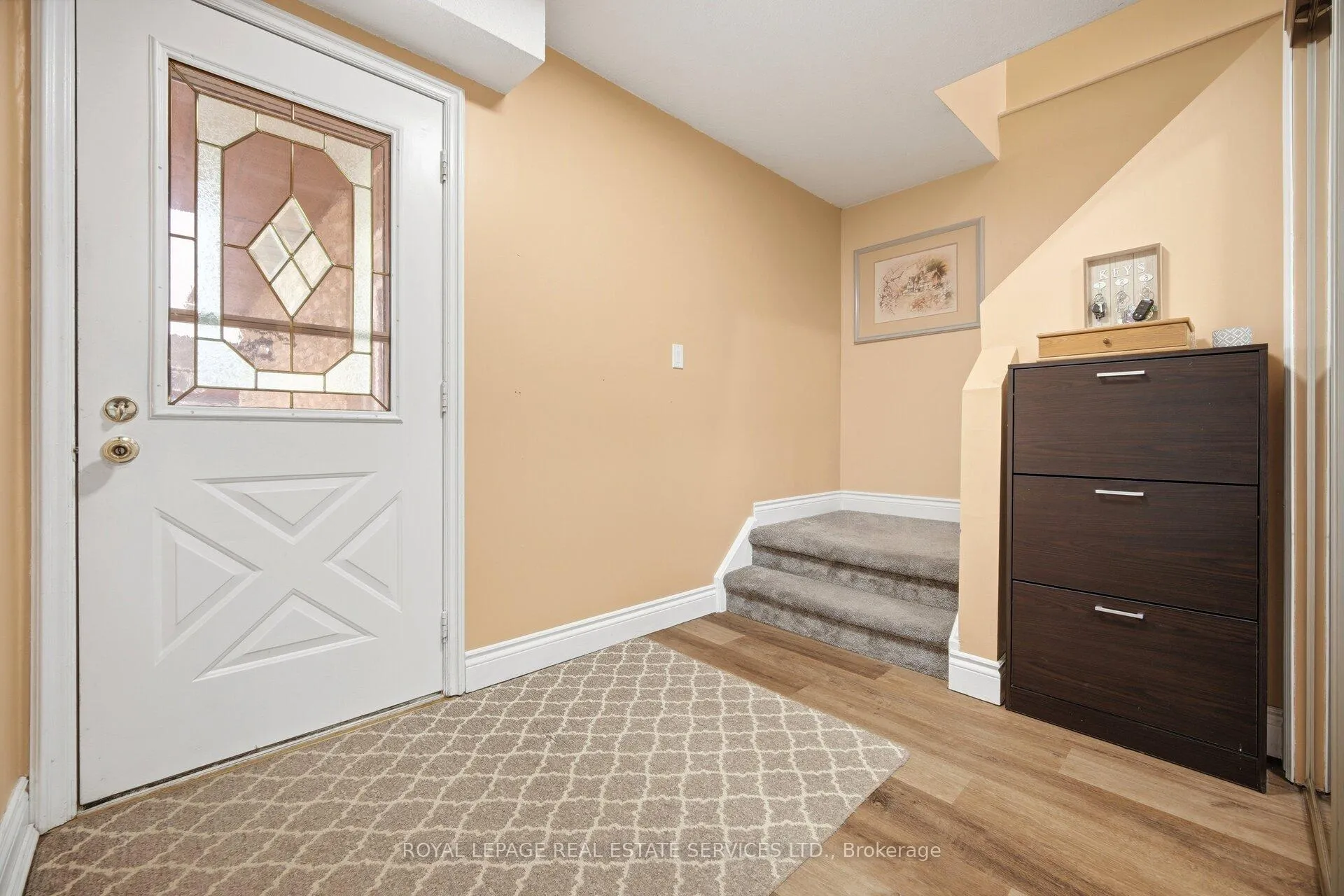 Photo 6 of 18 Wolverton Crescent, Brampton, Central Park — HOMEH