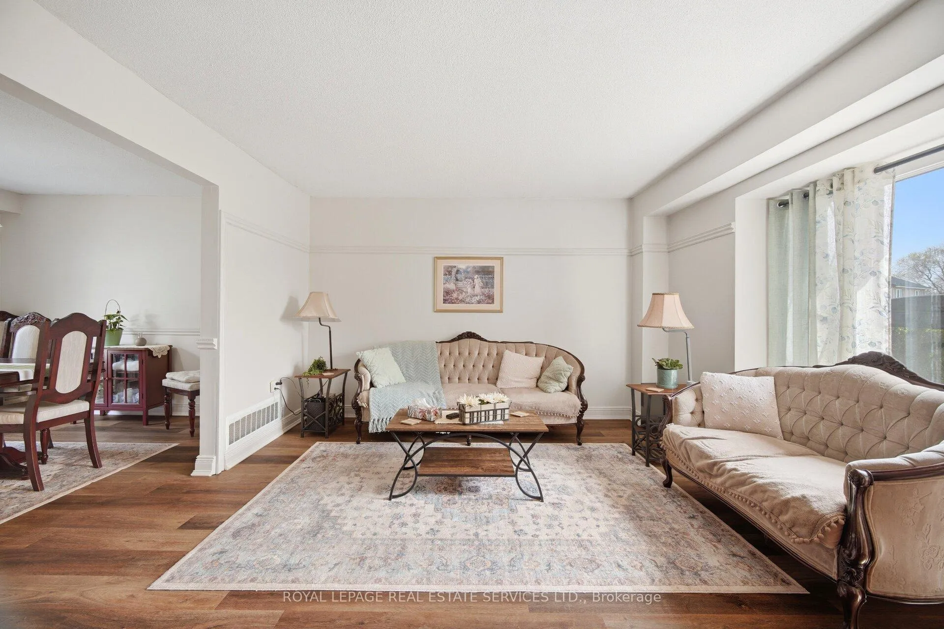 Photo 8 of 18 Wolverton Crescent, Brampton, Central Park — HOMEH