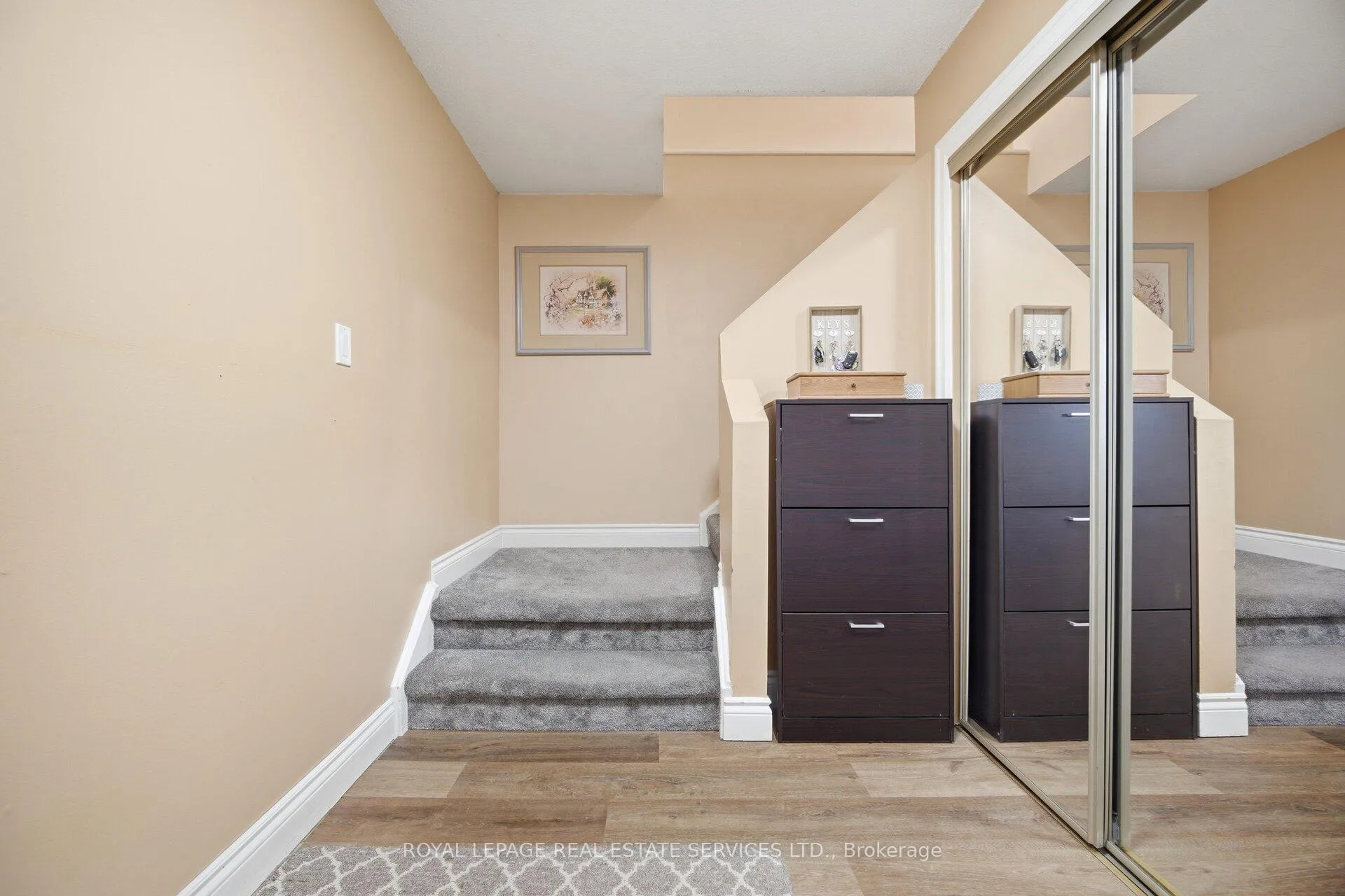Photo 19 of 18 Wolverton Crescent, Brampton, Central Park — HOMEH