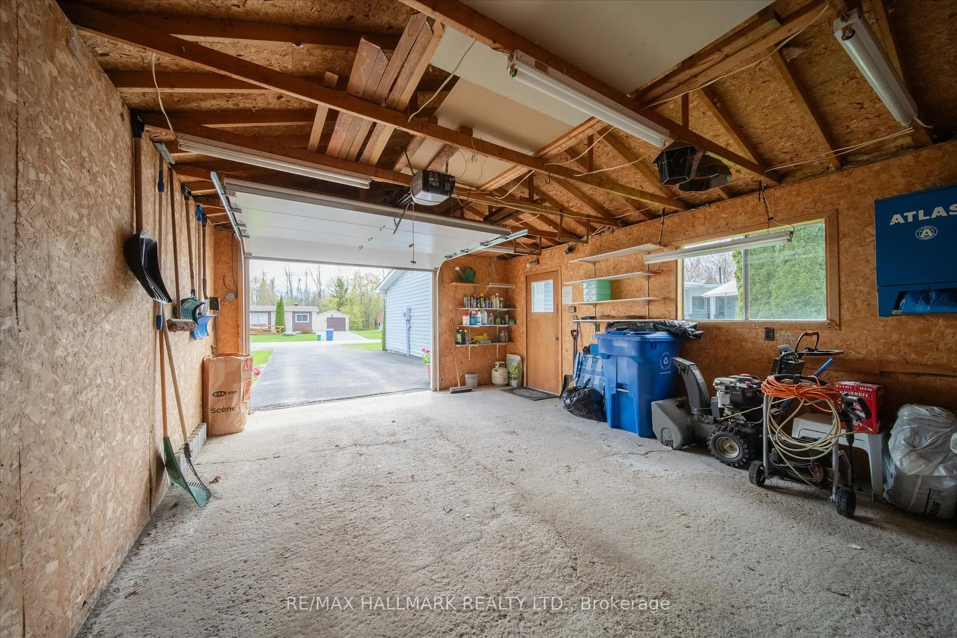 Photo 40 of 59 Damsel Circle, Georgina, Sutton & Jackson's Point — HOMEH