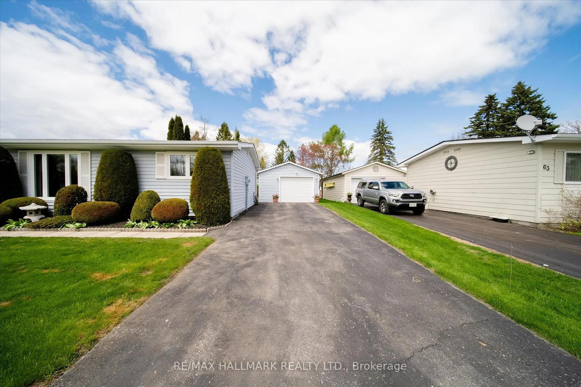 Photo 50 of 59 Damsel Circle, Georgina, Sutton & Jackson's Point — HOMEH