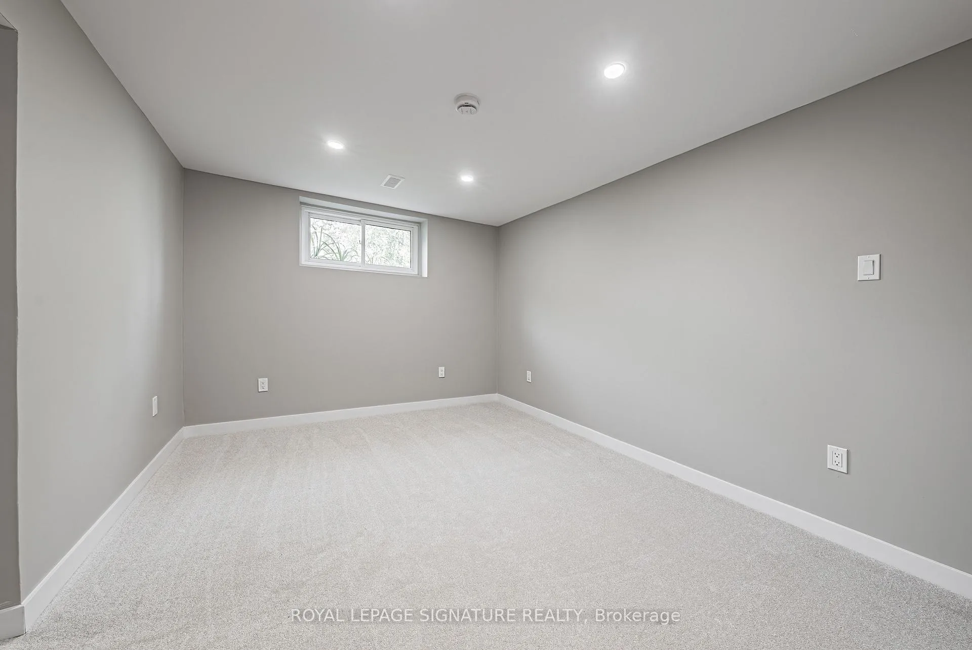 Photo 29 of 104 Gardiner Drive, Hamilton, Gilkson — HOMEH