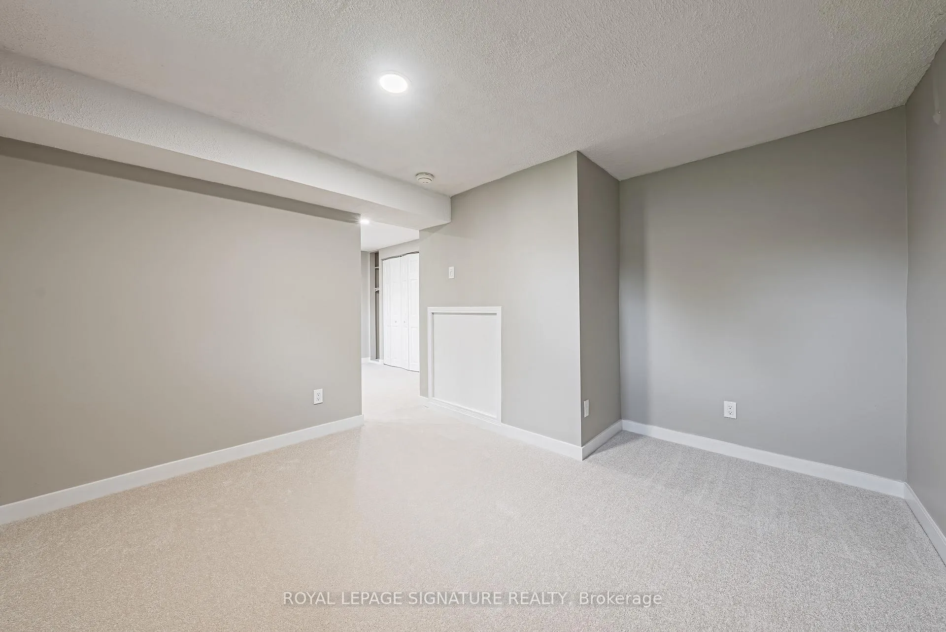 Photo 31 of 104 Gardiner Drive, Hamilton, Gilkson — HOMEH