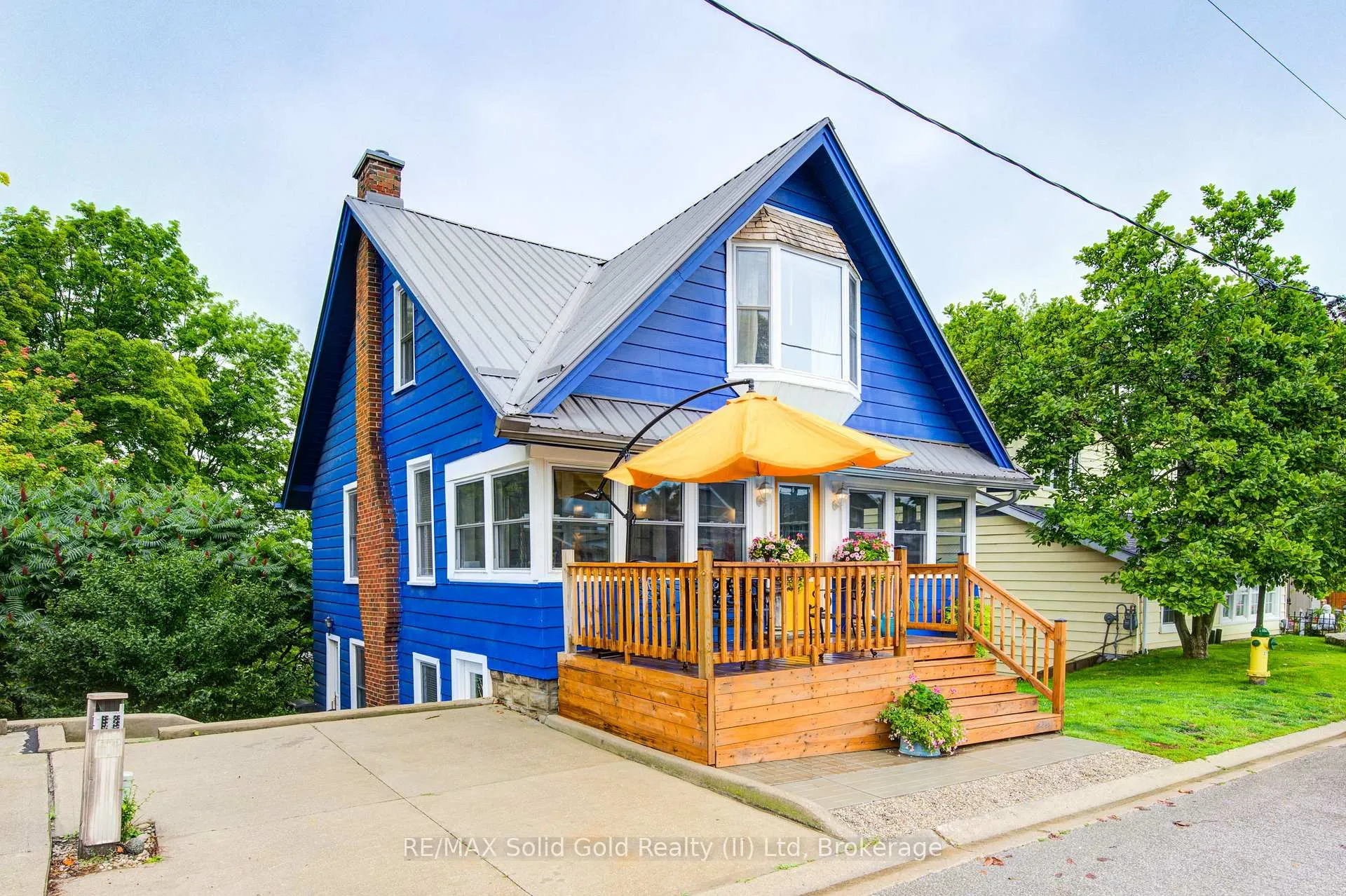 Photo 2 of 409 Tower Heights Drive, Central Elgin, Rural Central Elgin — HOMEH