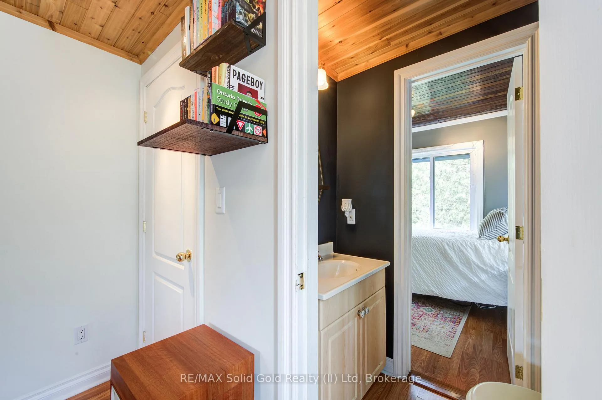 Photo 17 of 409 Tower Heights Drive, Central Elgin, Rural Central Elgin — HOMEH